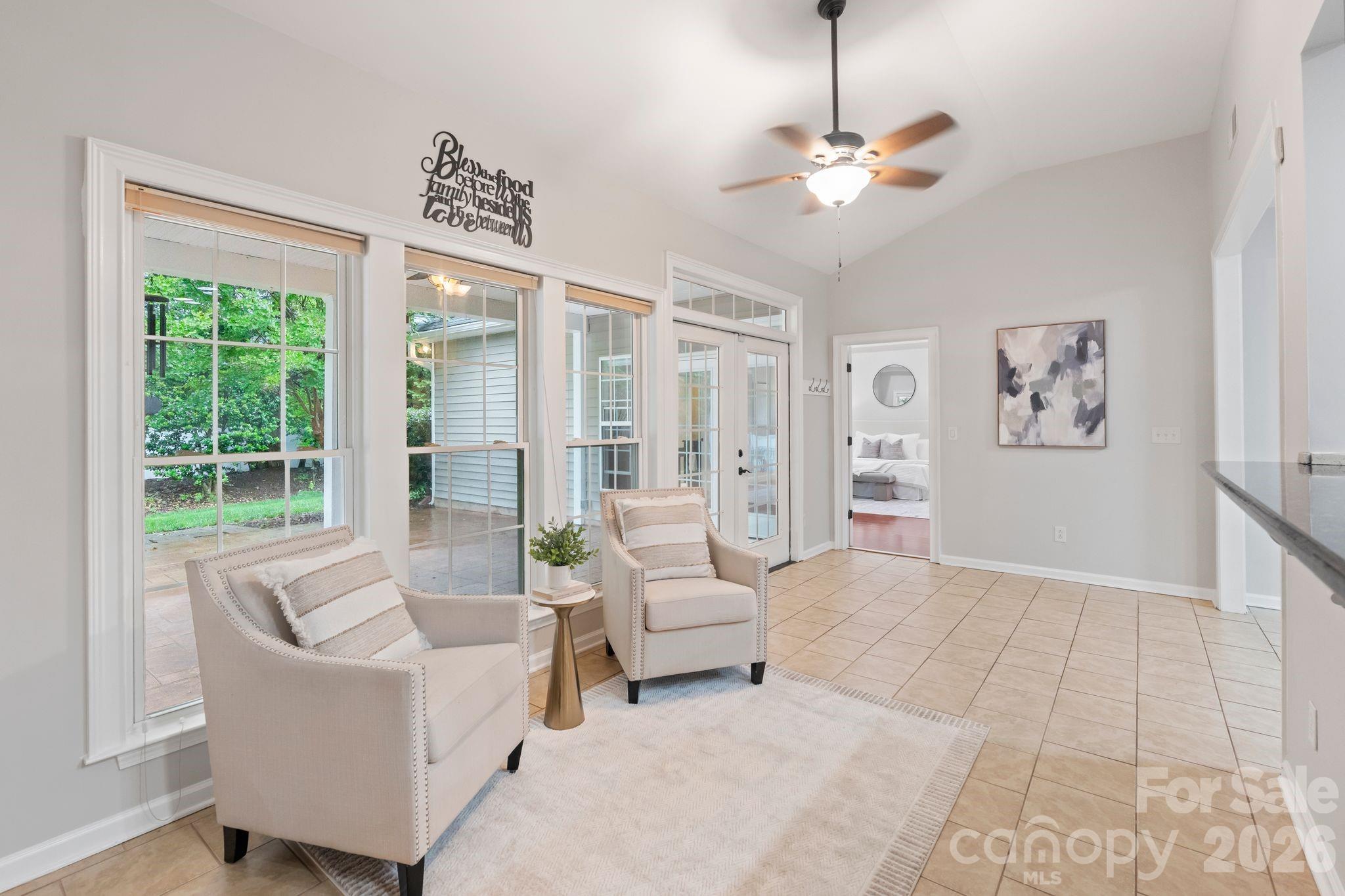 2435 Smith Cove Road