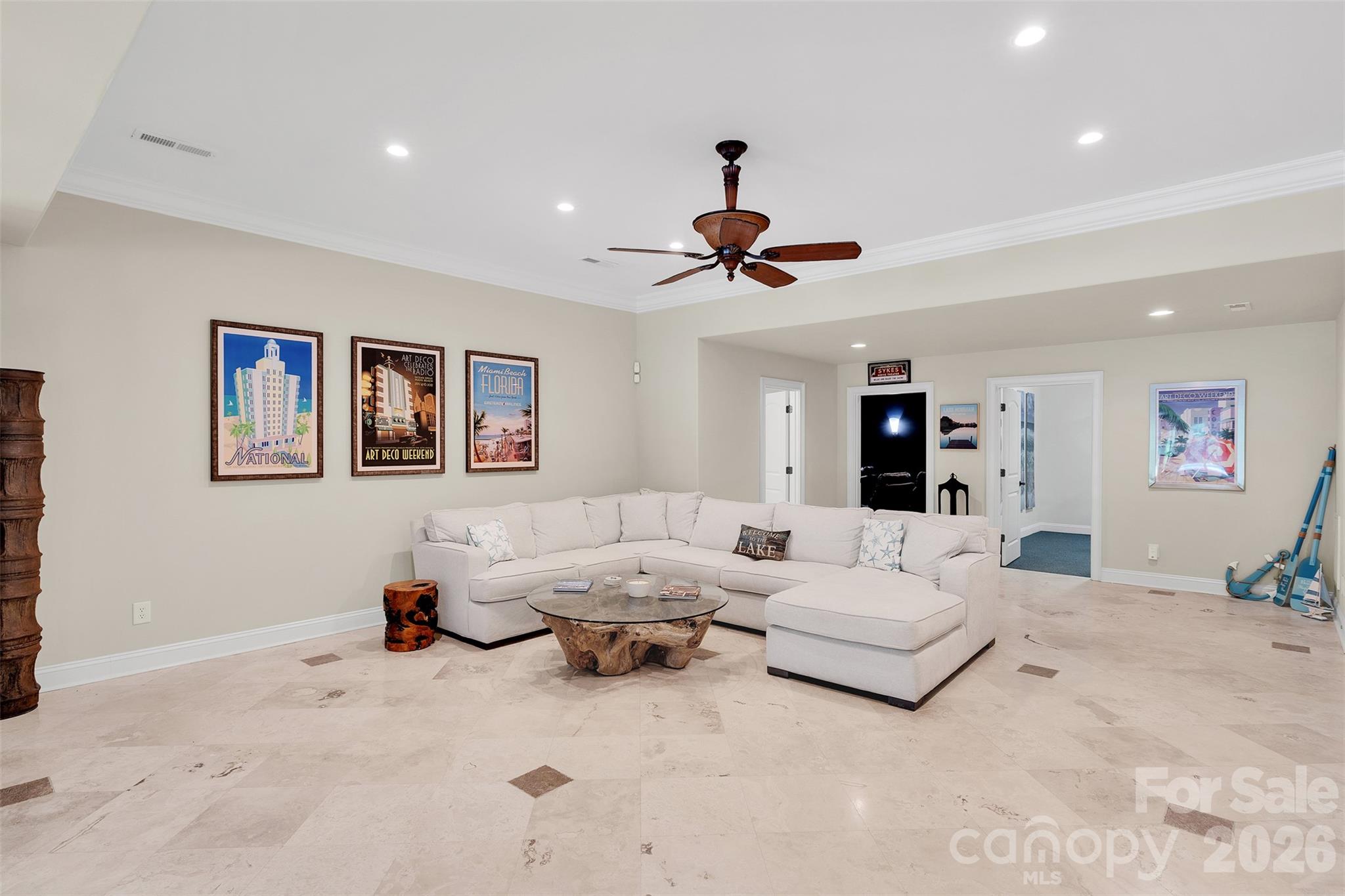 4552 Sawgrass Court