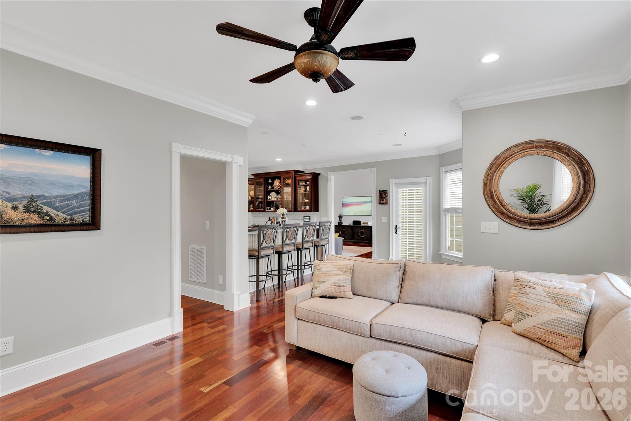4552 Sawgrass Court