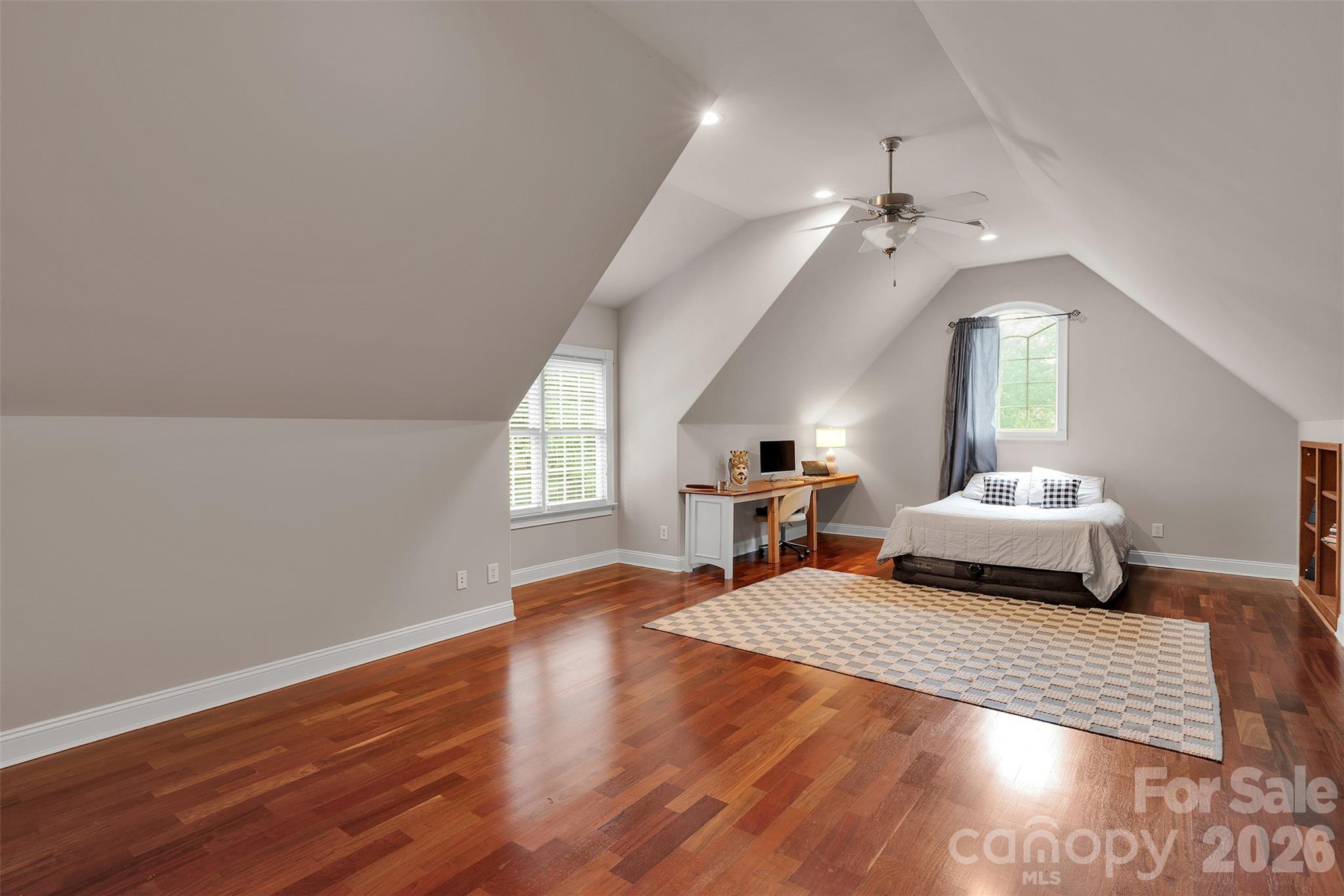 4552 Sawgrass Court