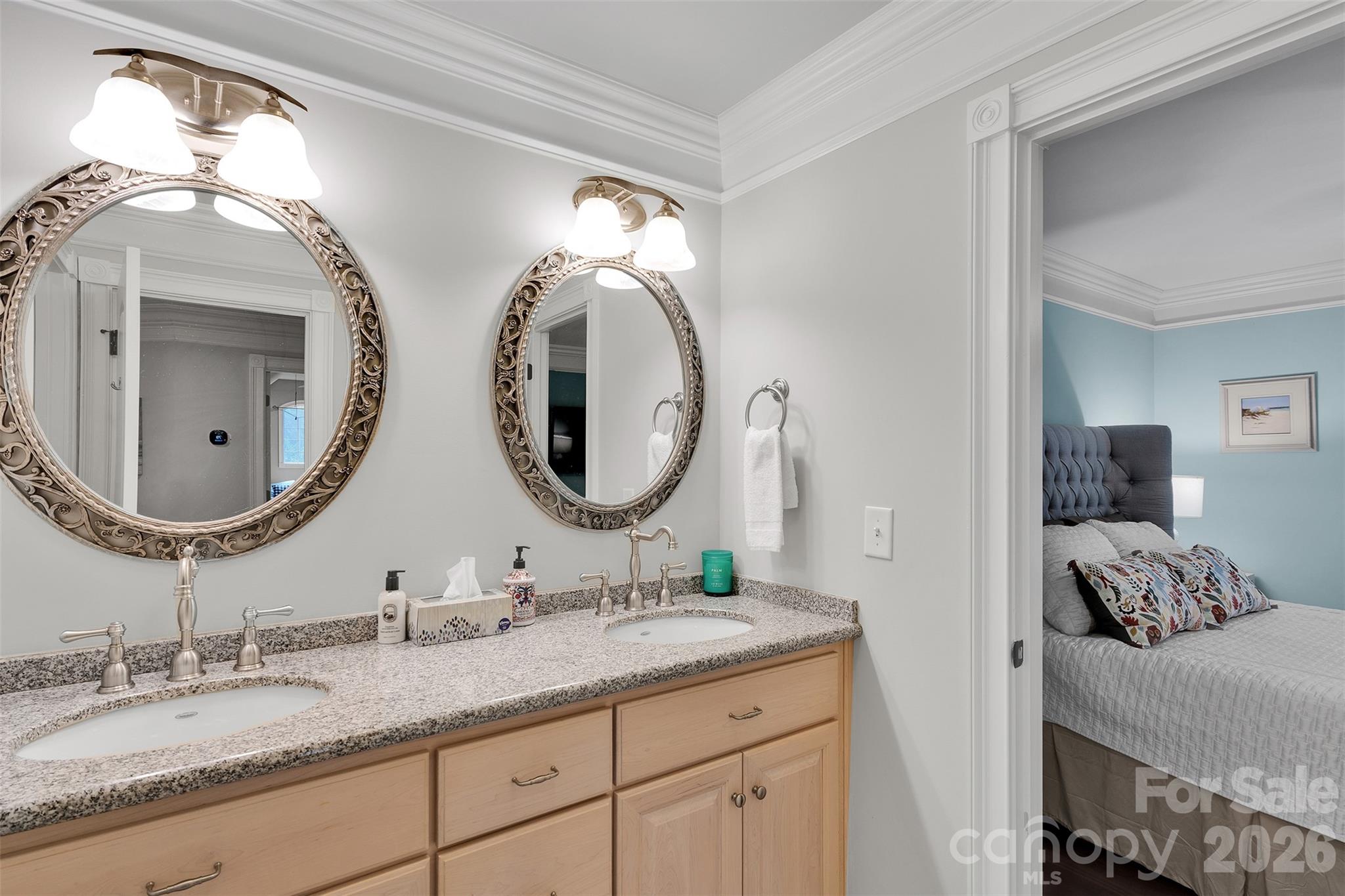 4552 Sawgrass Court