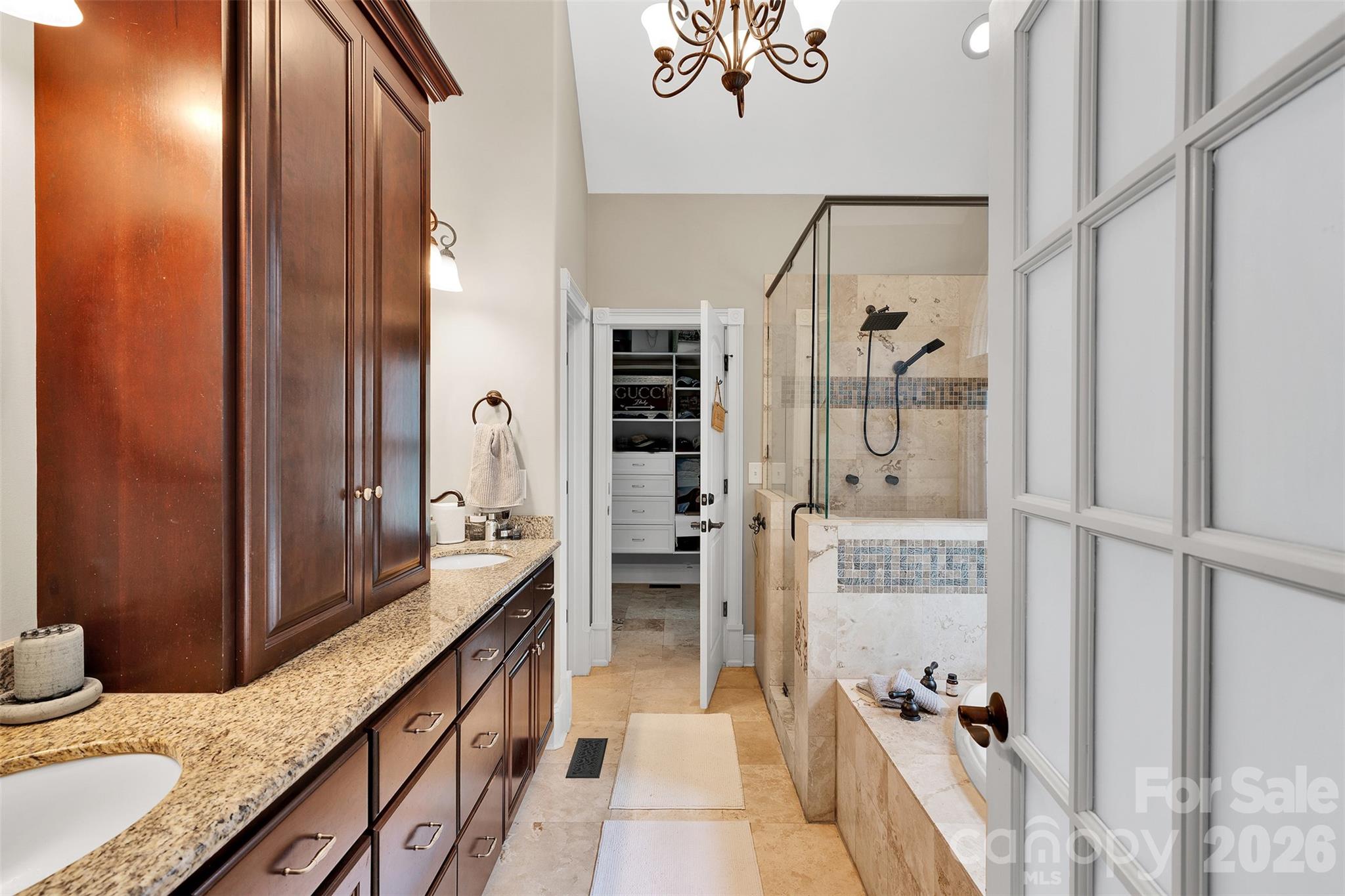 4552 Sawgrass Court