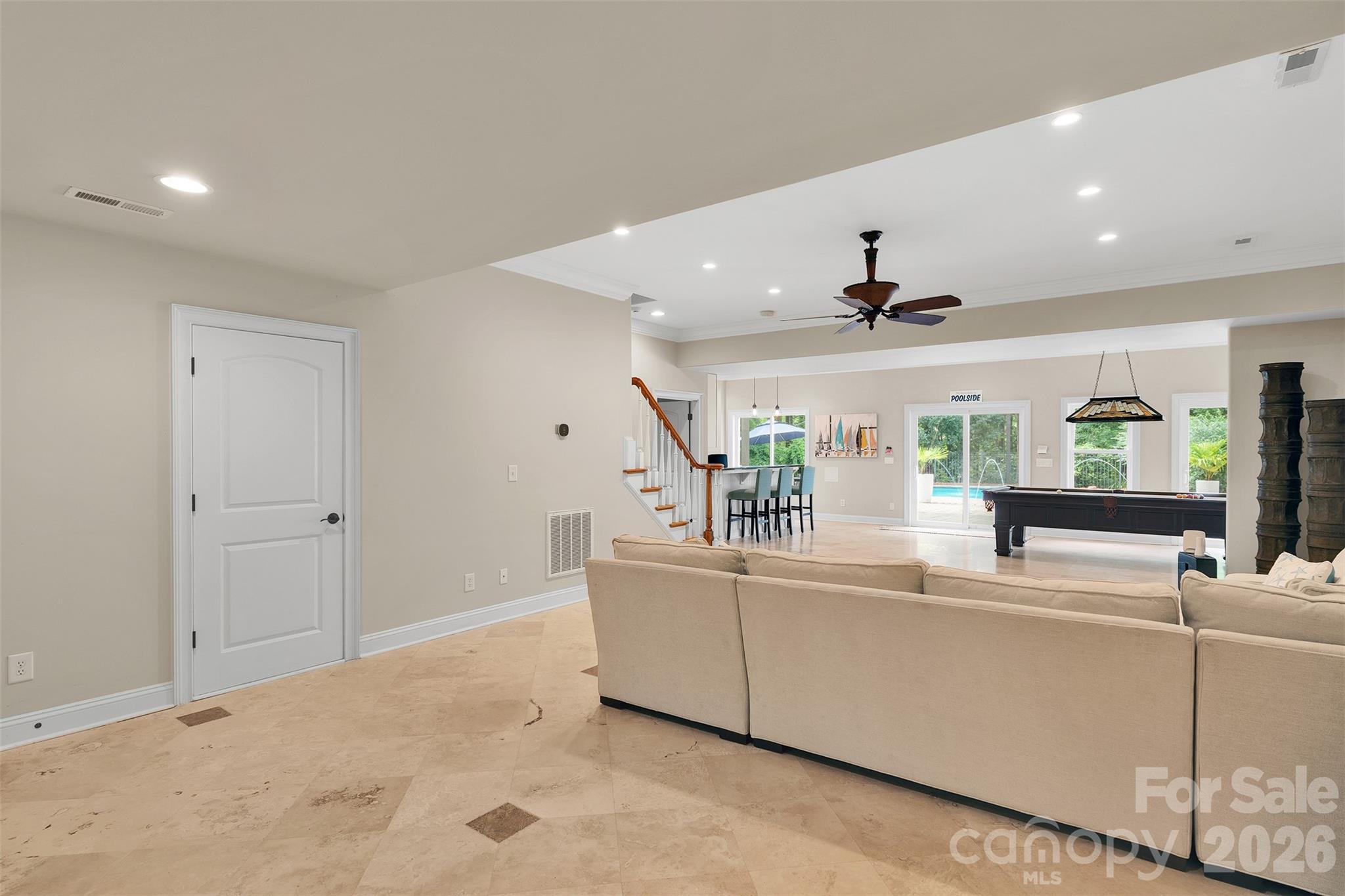 4552 Sawgrass Court