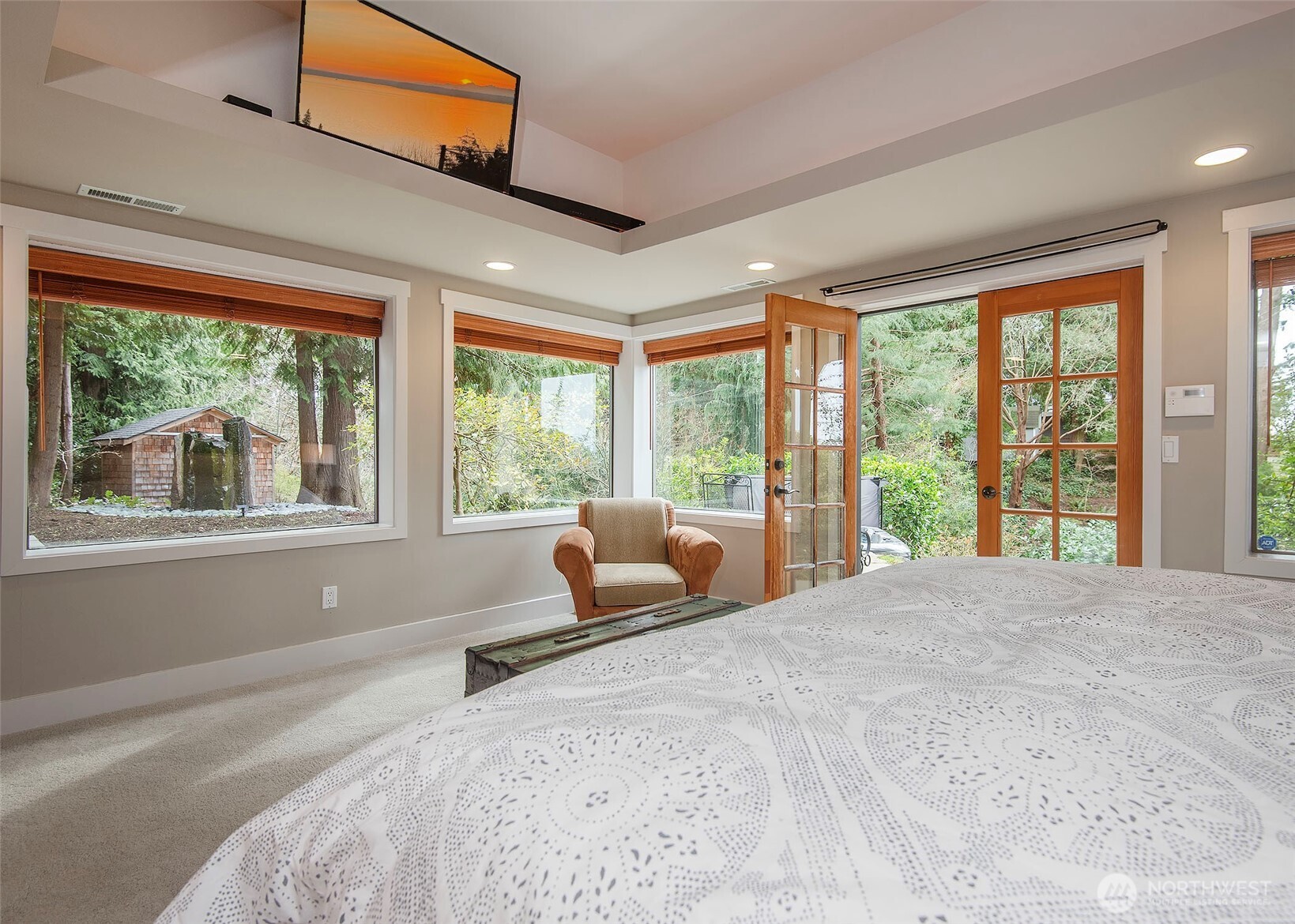 6724 Marine View Drive