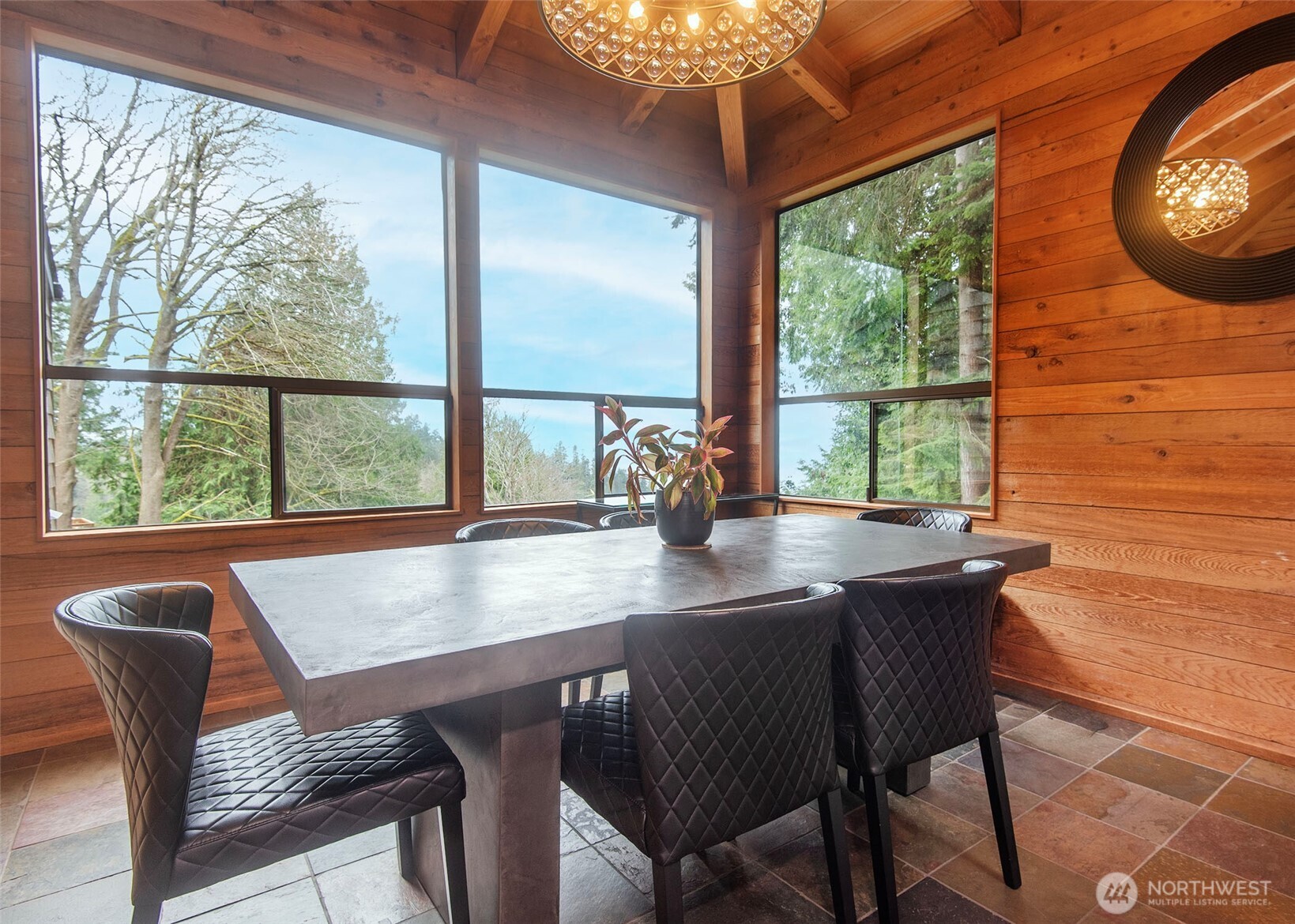 6724 Marine View Drive