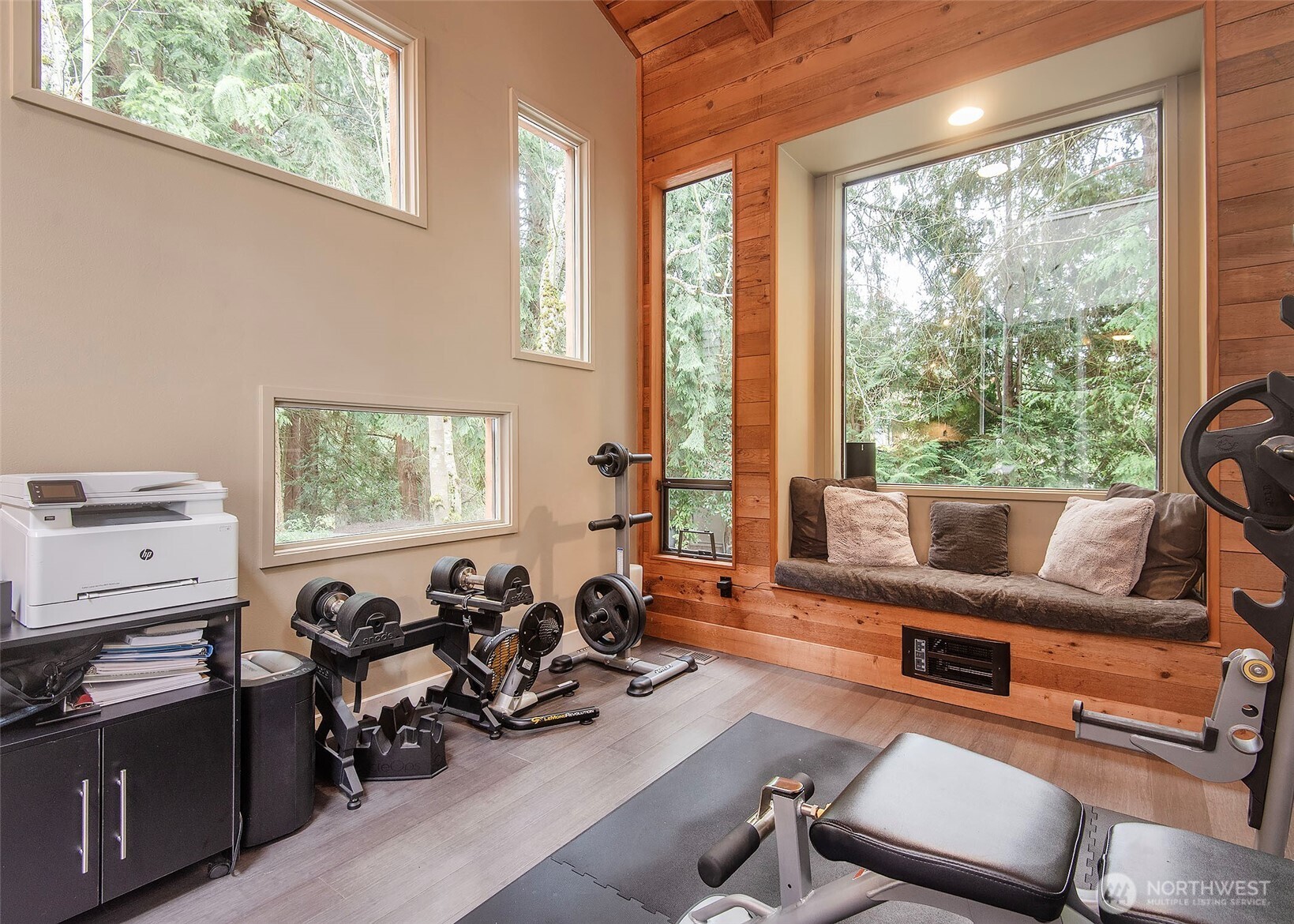 6724 Marine View Drive