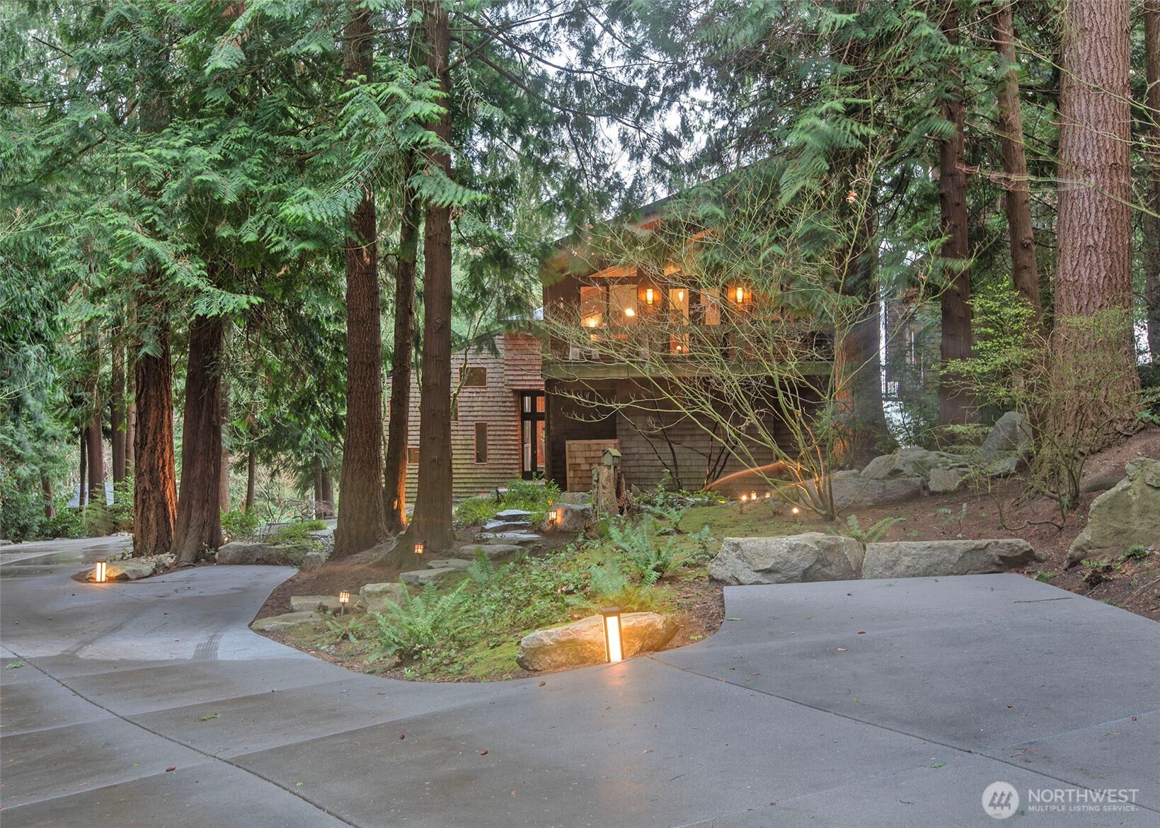 6724 Marine View Drive