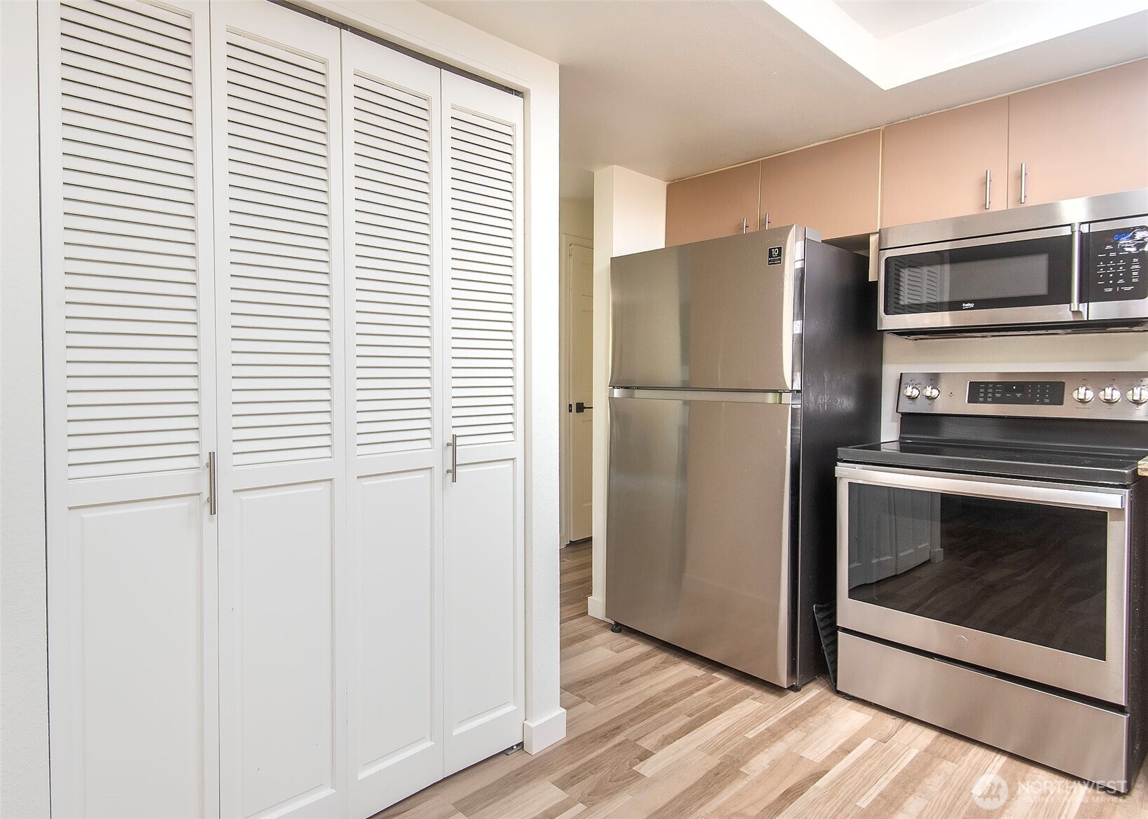 16510 60th Avenue W