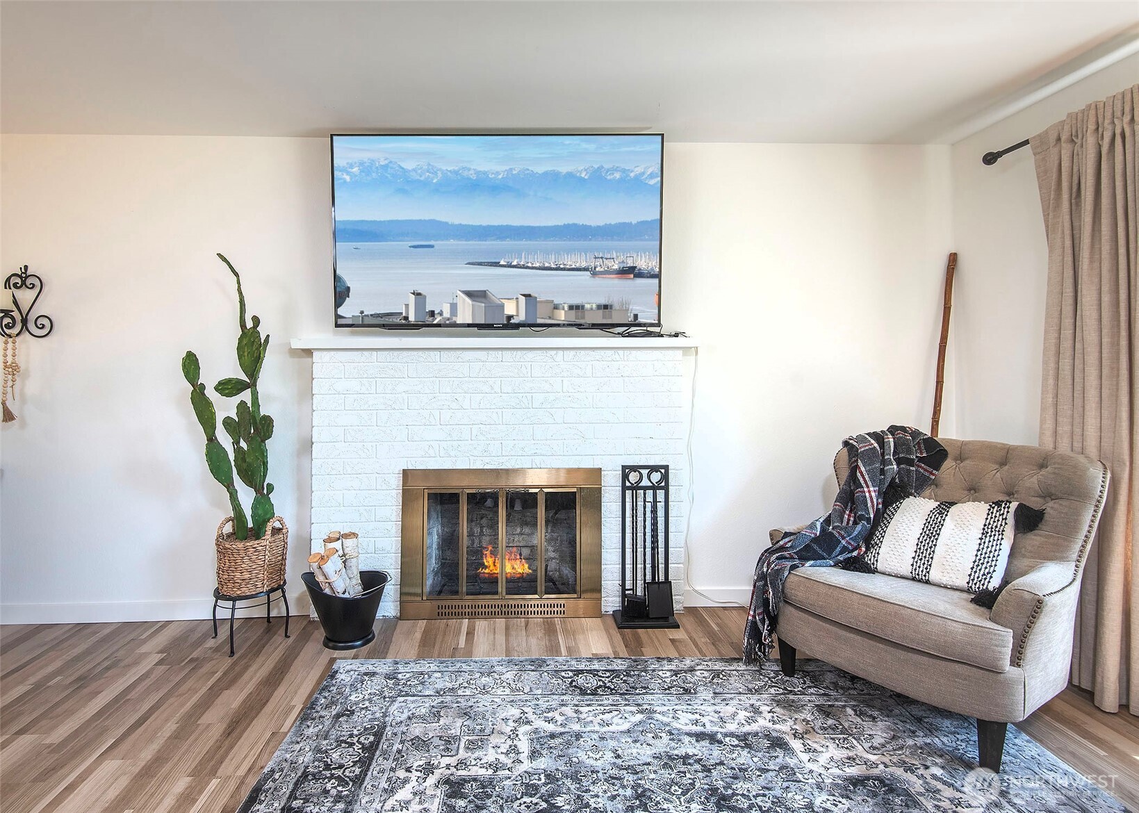 16510 60th Avenue W