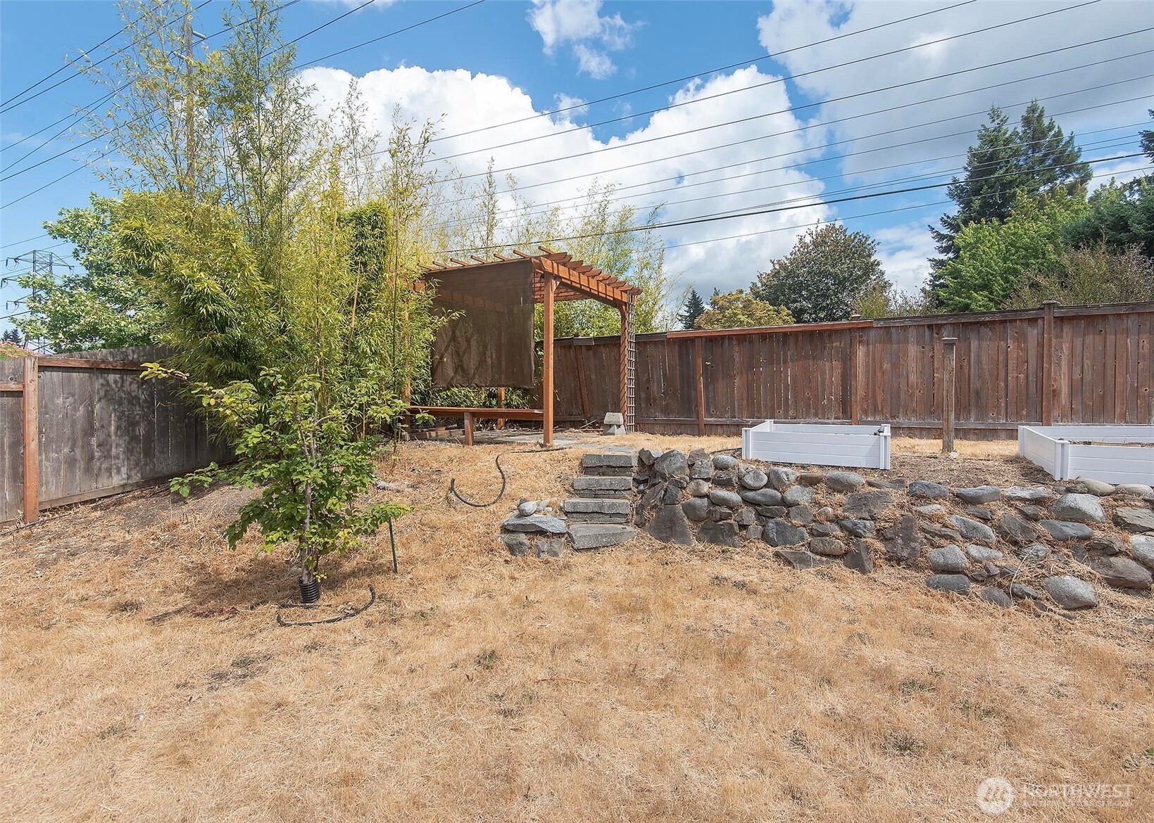 18052 7th Avenue NE