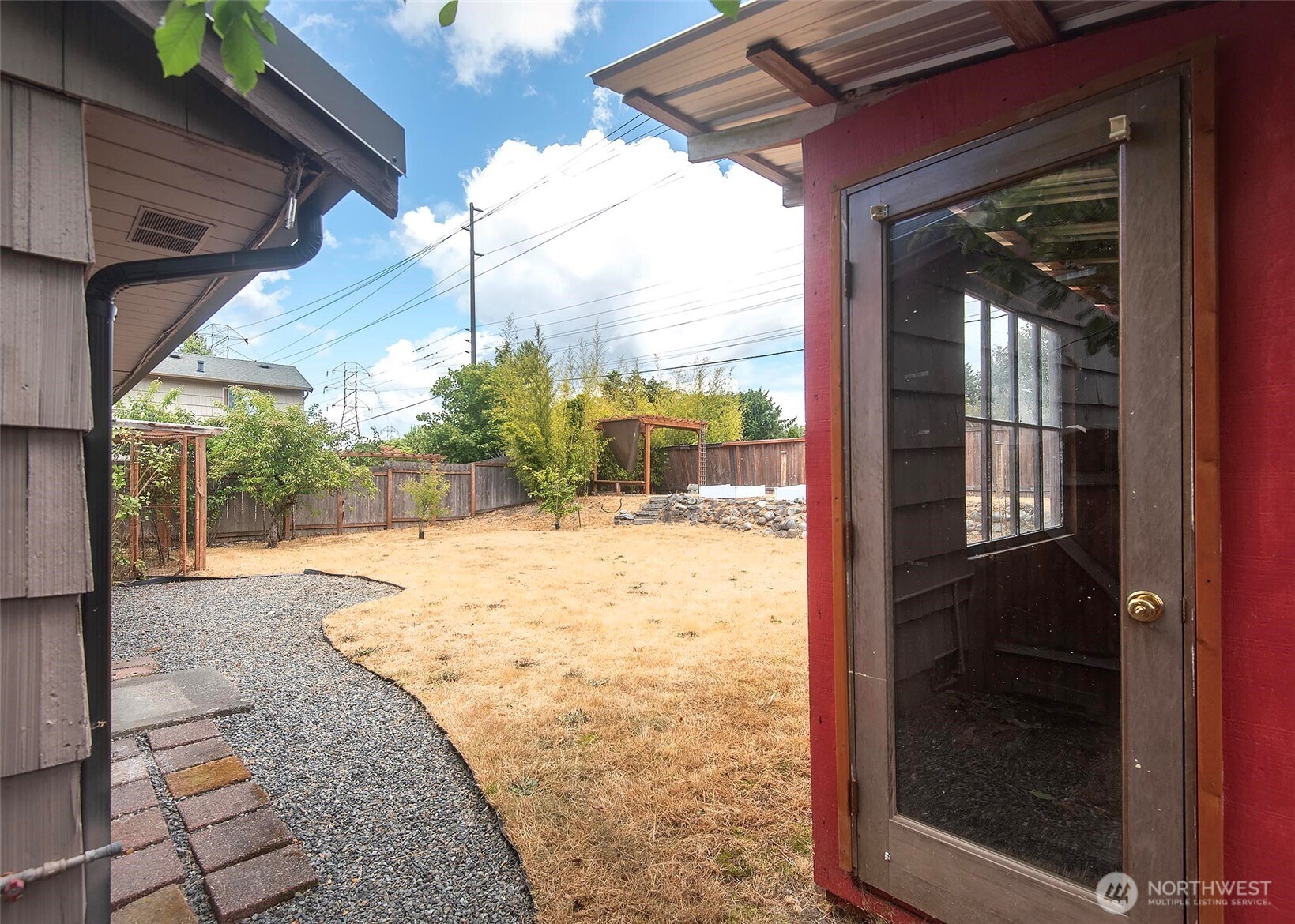 18052 7th Avenue NE
