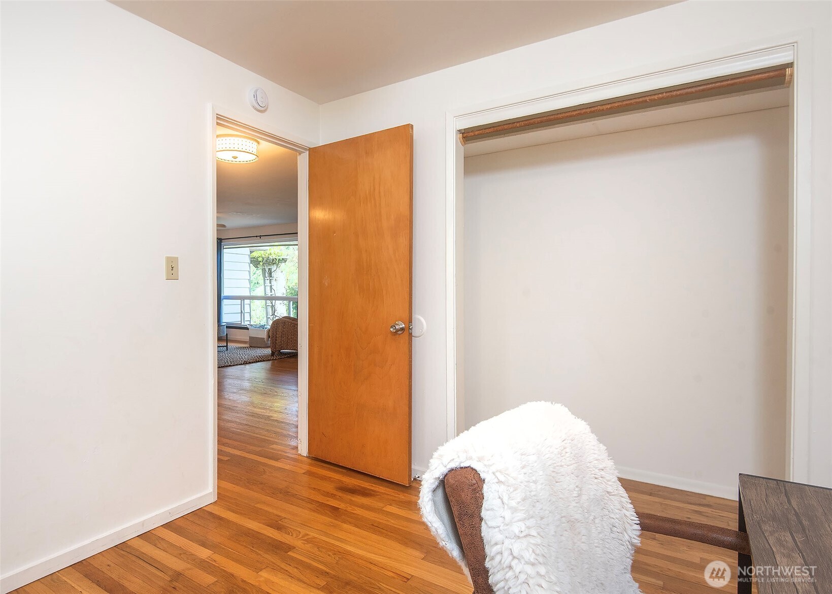18052 7th Avenue NE
