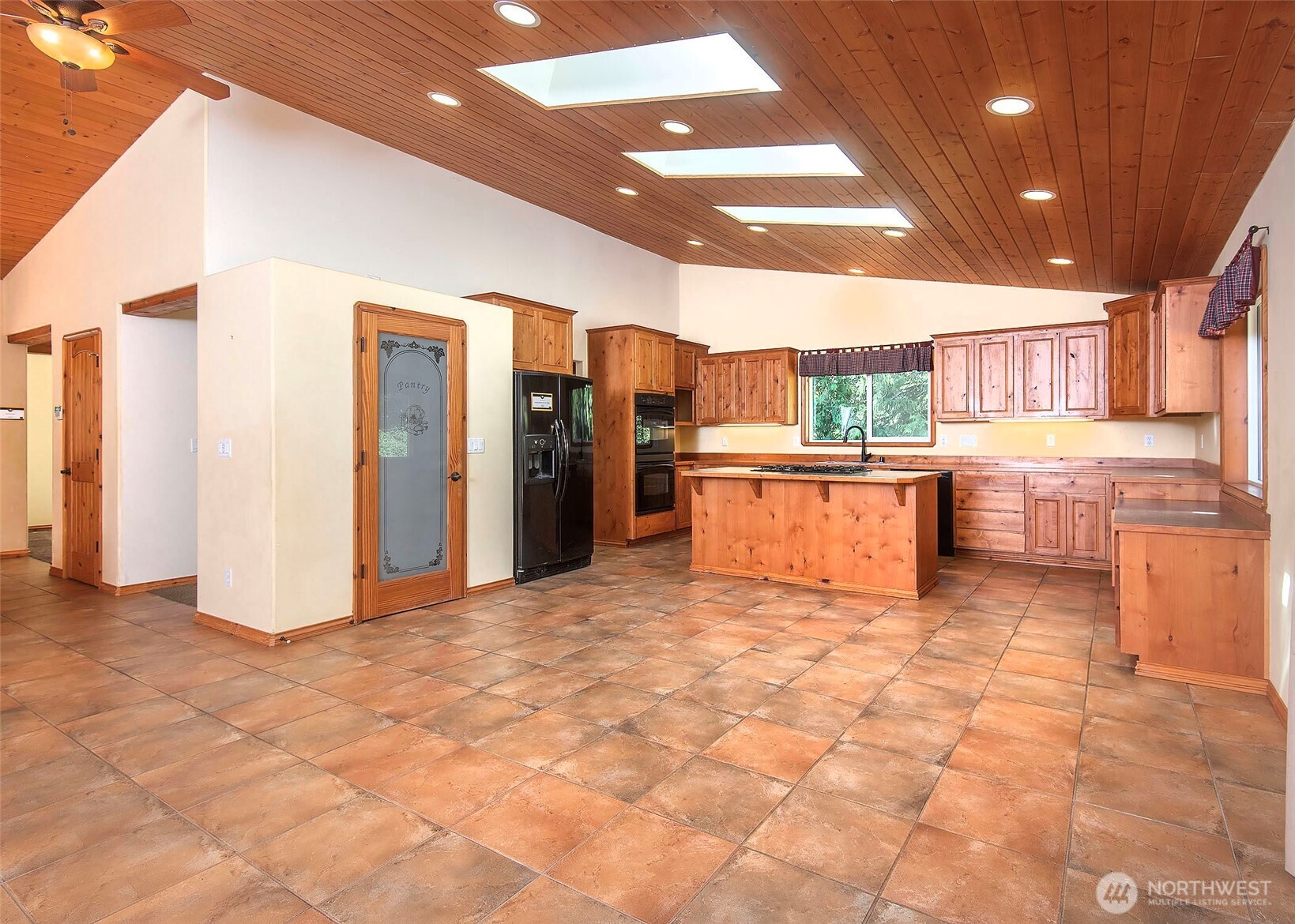 5707 316th Street NW