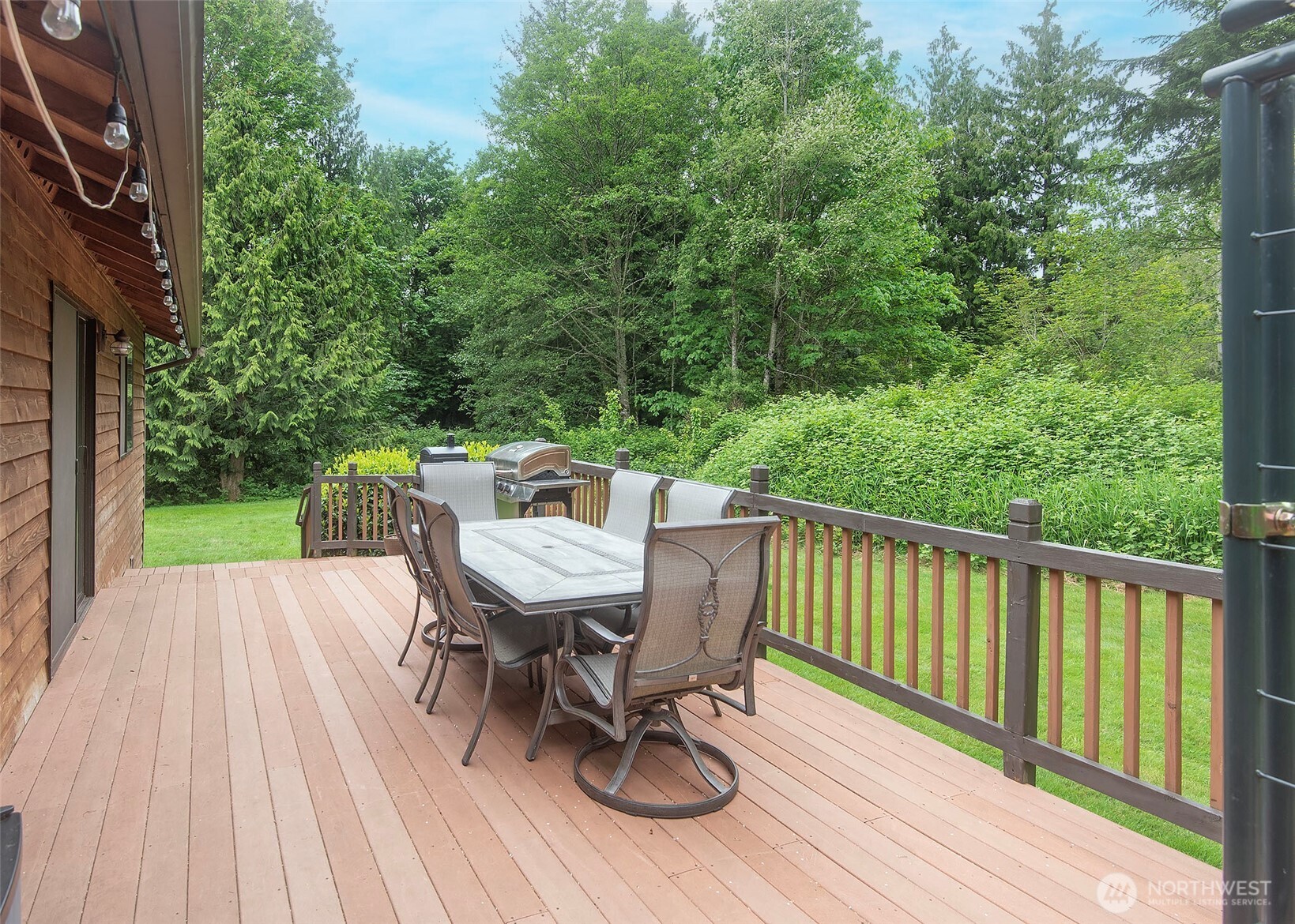 5707 316th Street NW