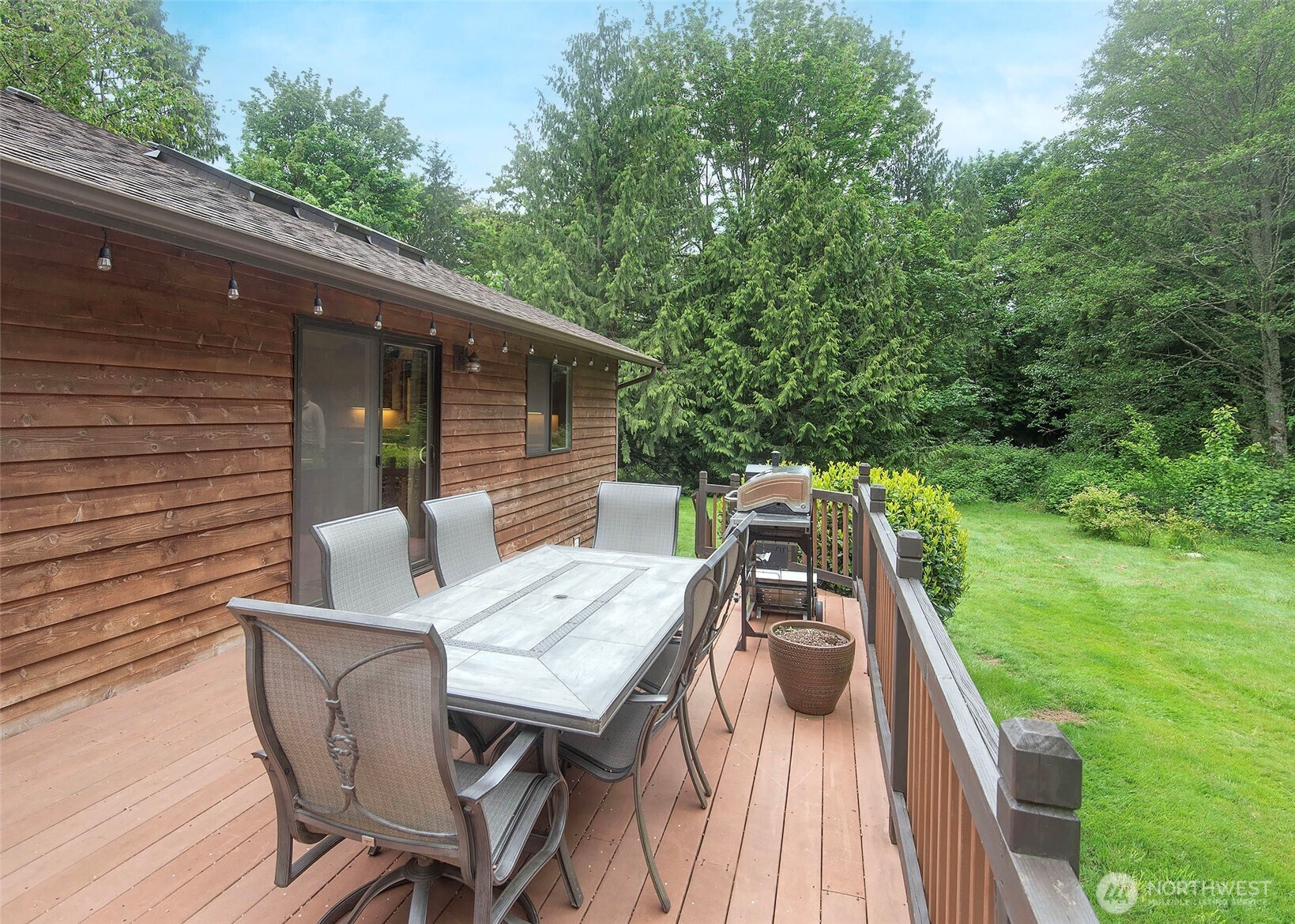 5707 316th Street NW