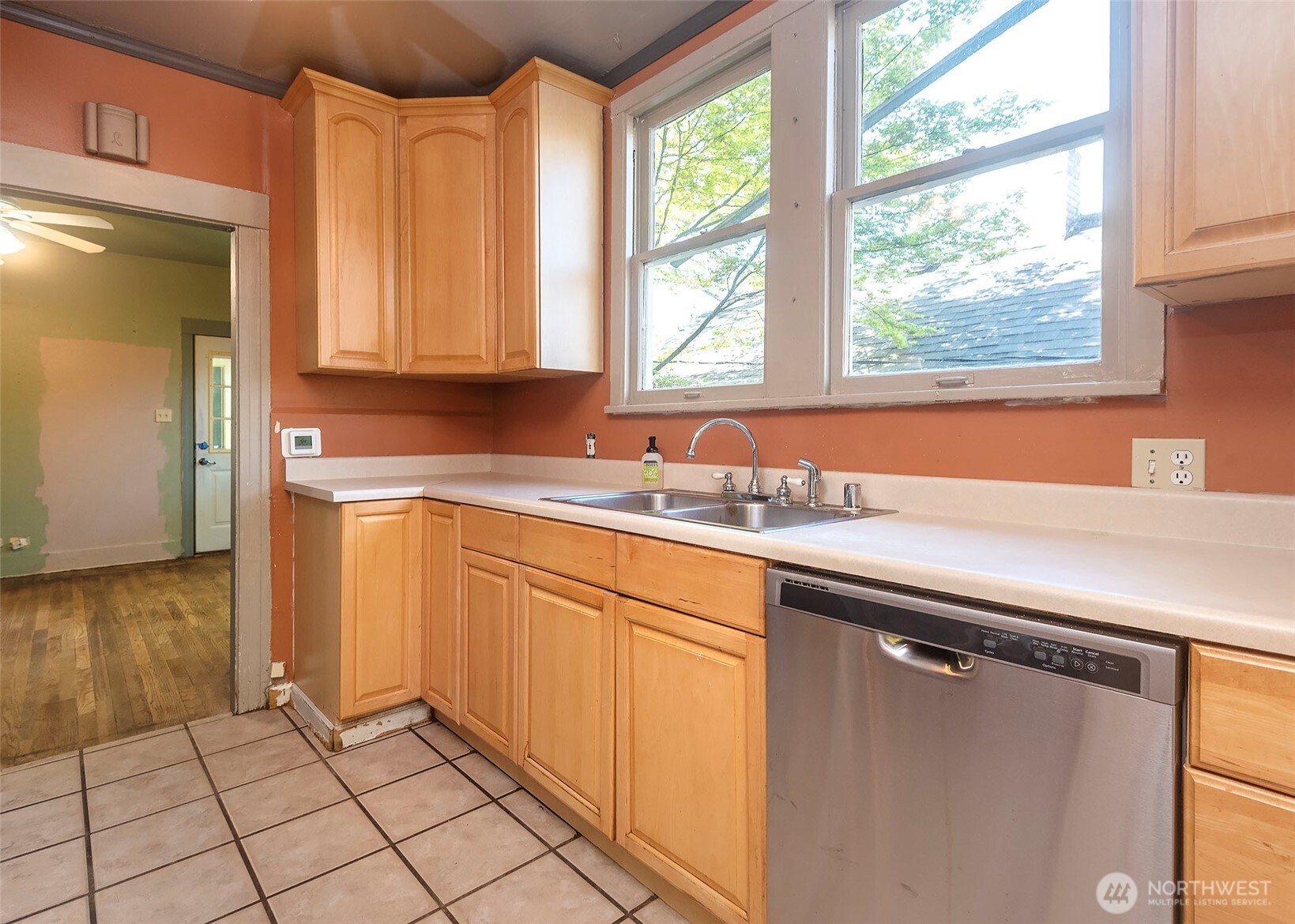 2214 N 60th Street