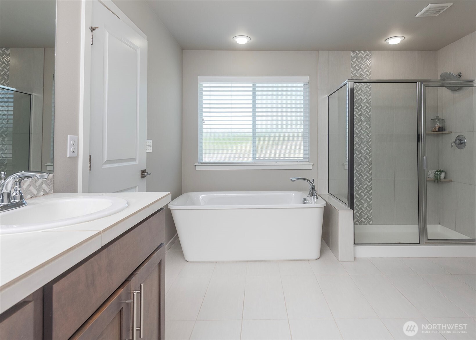 2210 115th Drive SE
