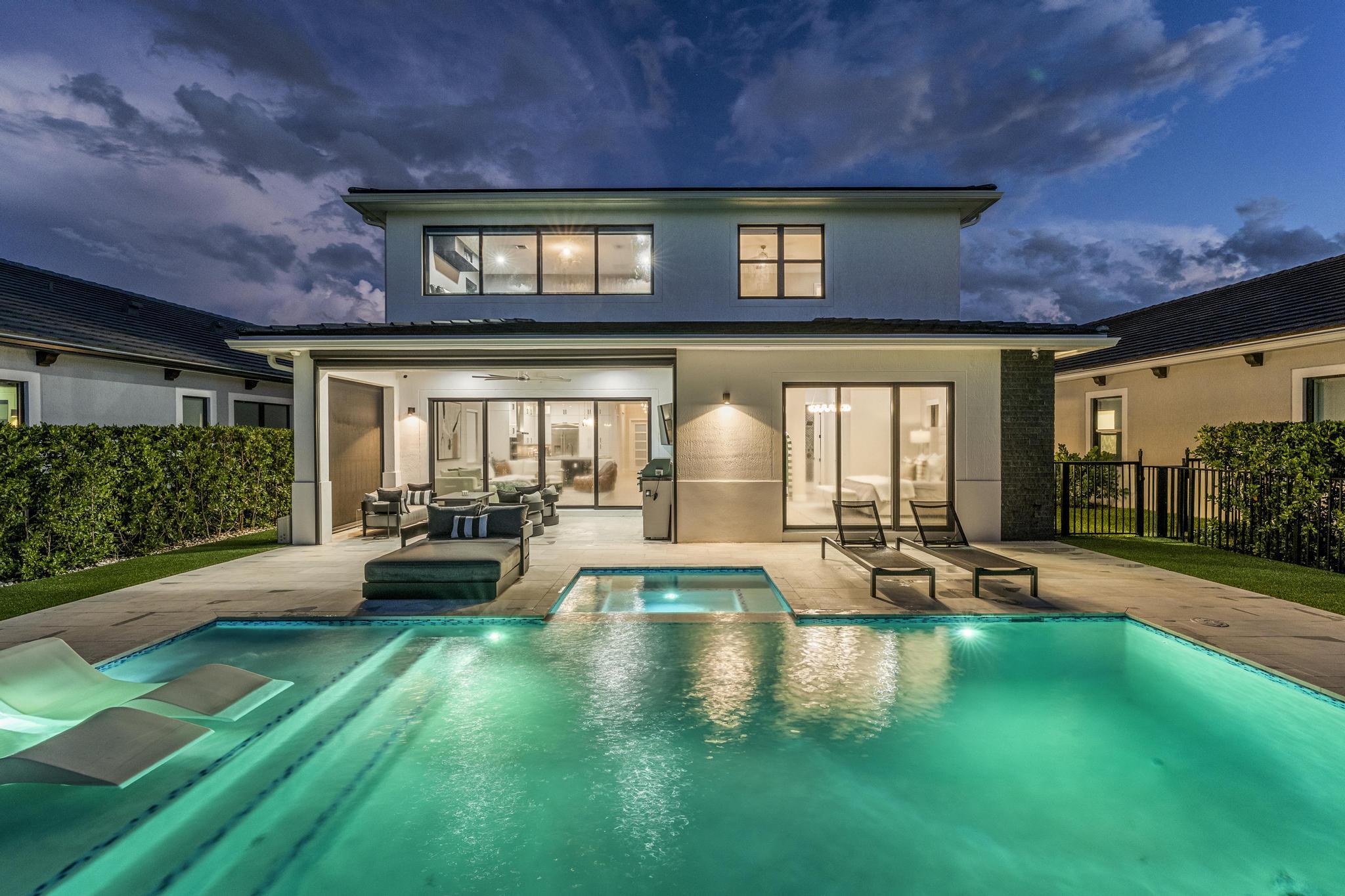 12490 Solana Bay Circle