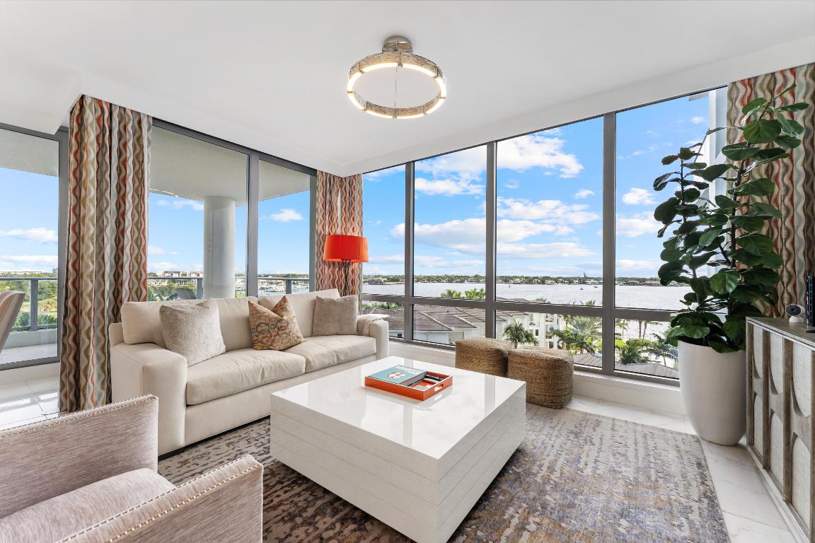 1 Water Club Way 603