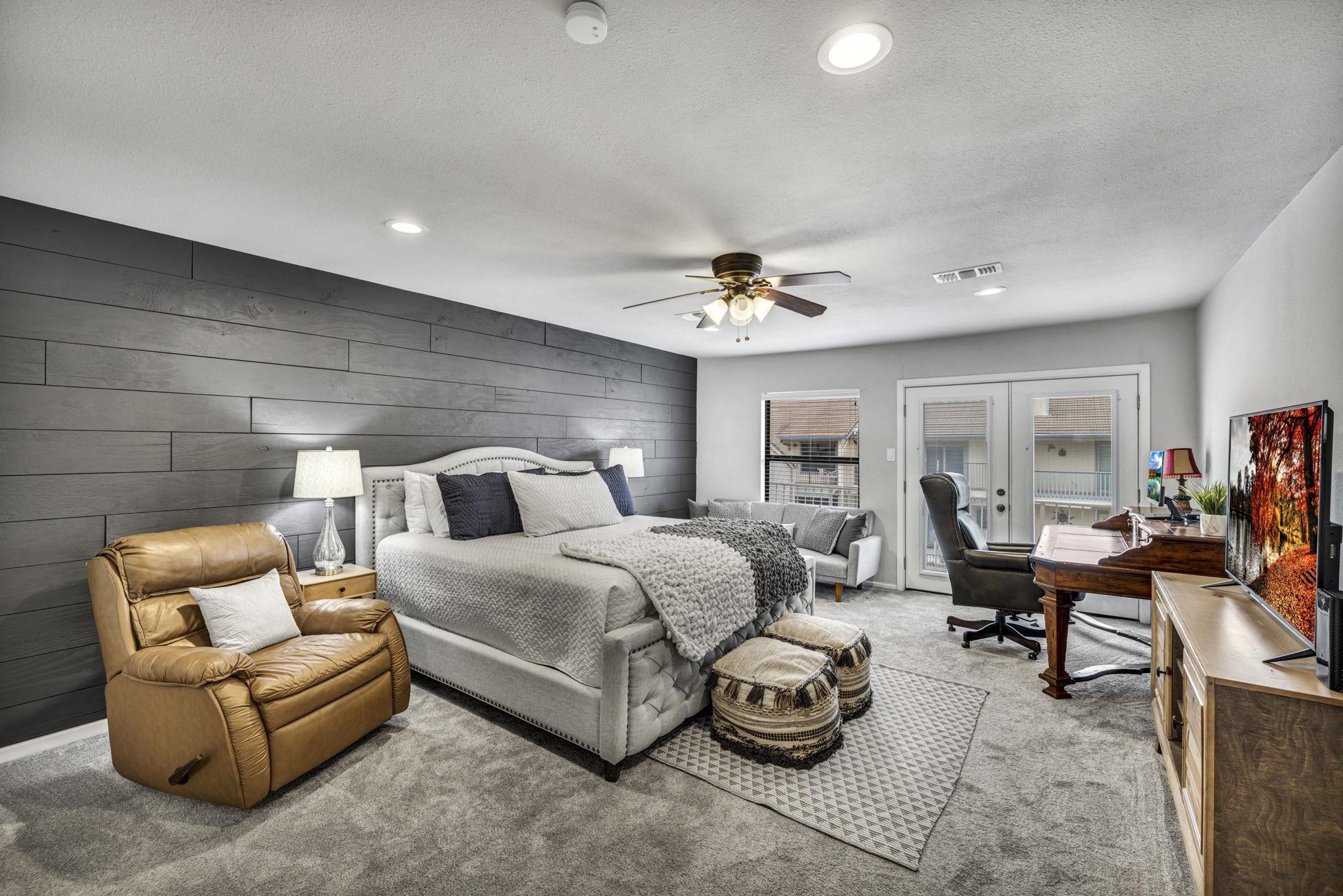 409 Lucy Ln