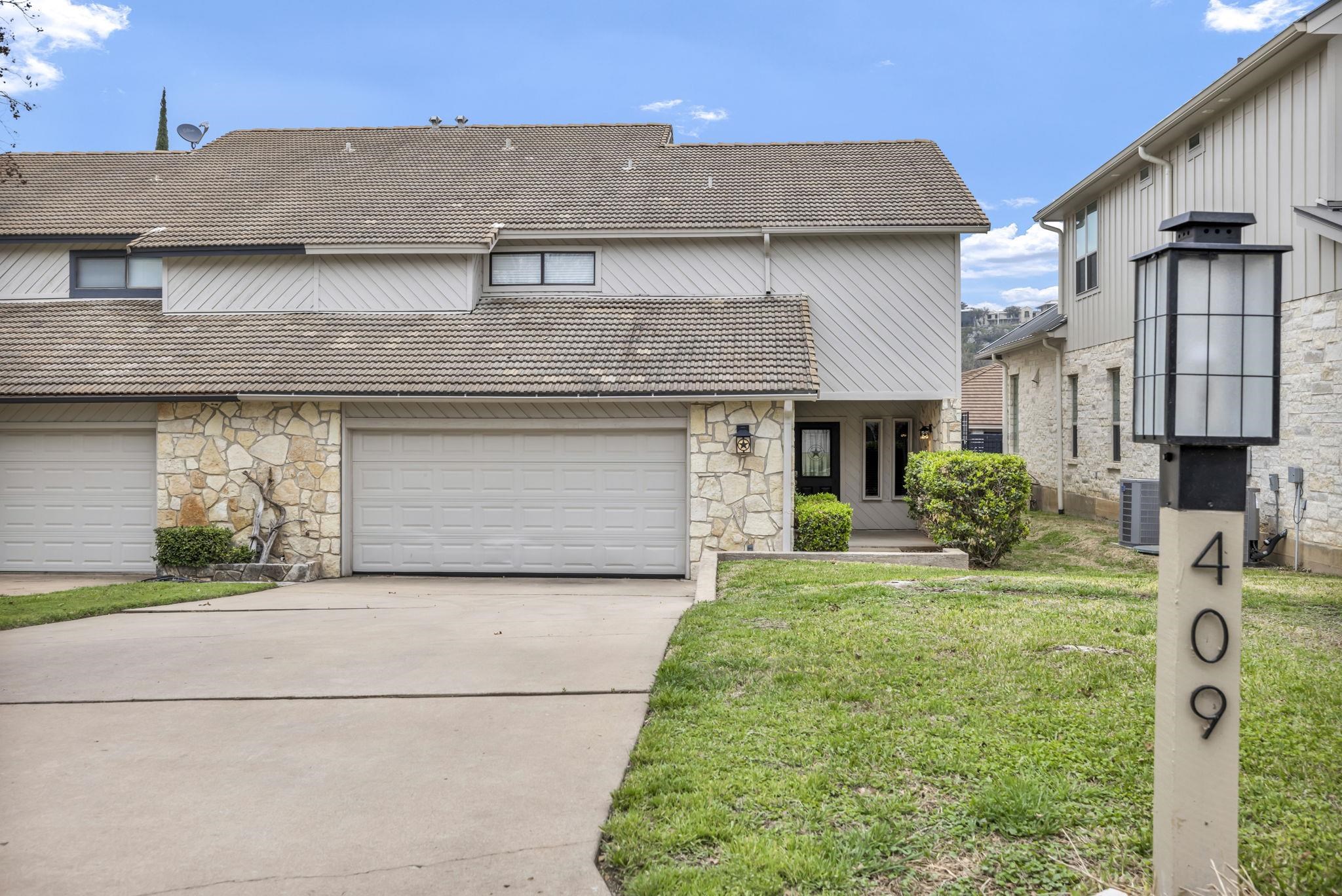 409 Lucy Ln