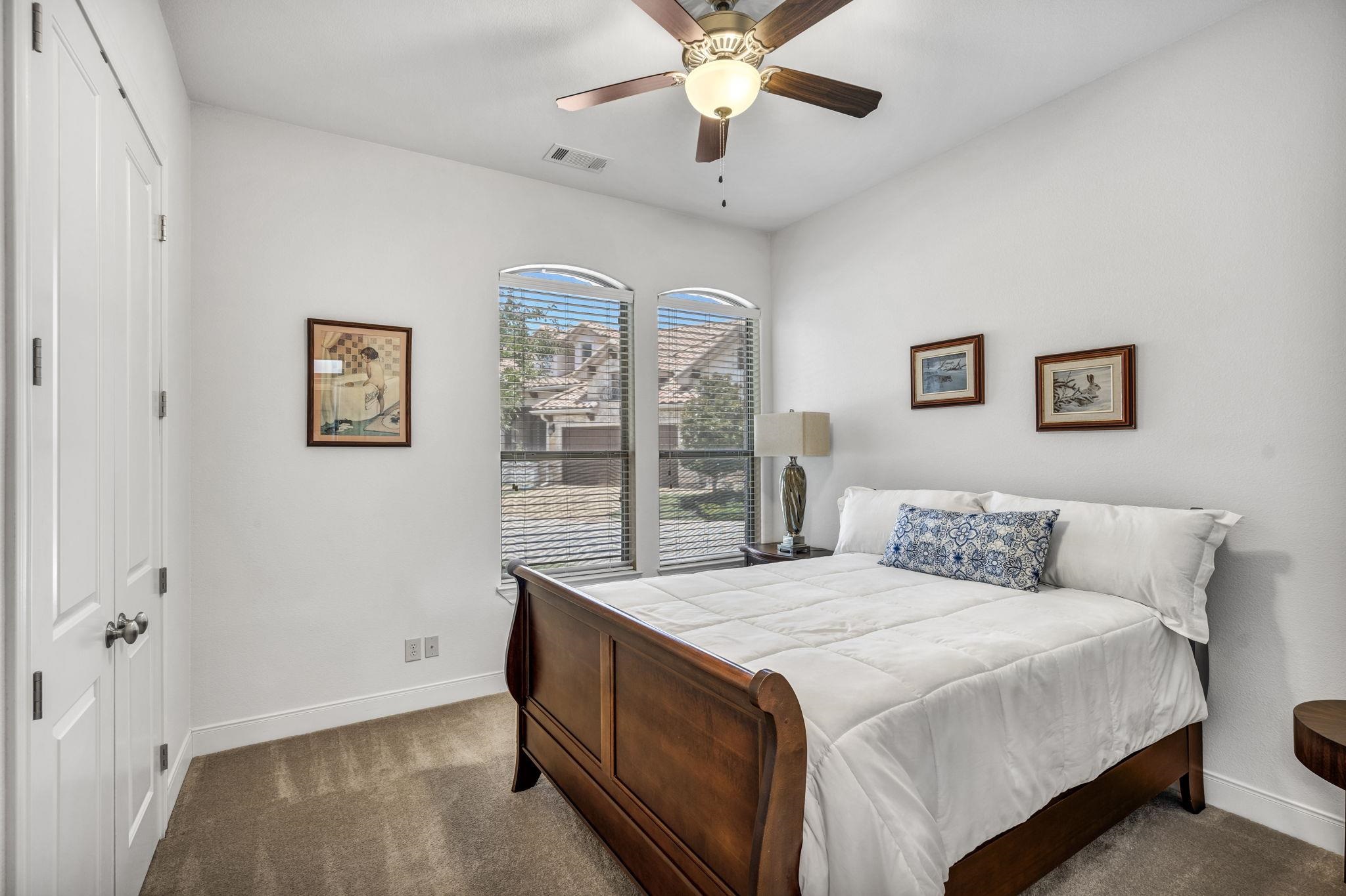 102 Milan Ct