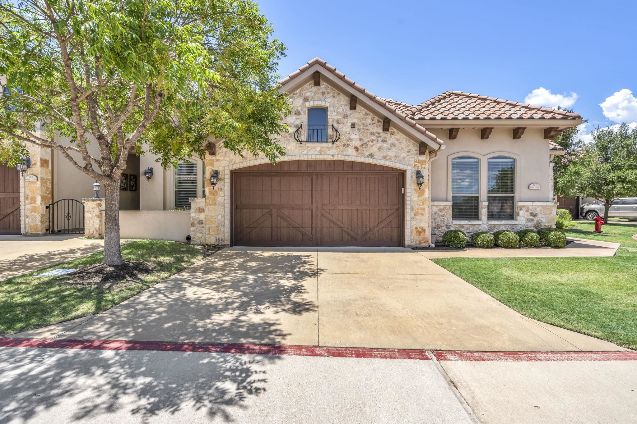 102 Milan Ct