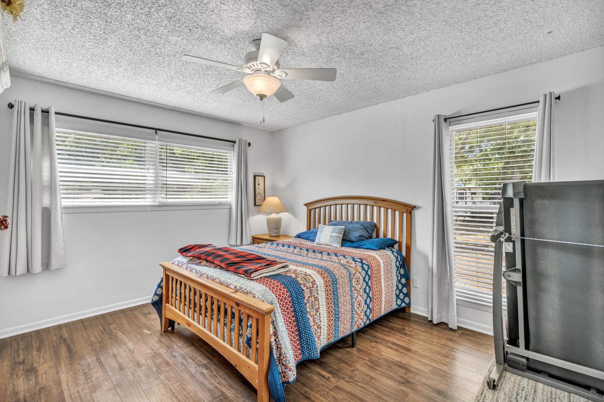1312 Post Oak Cir