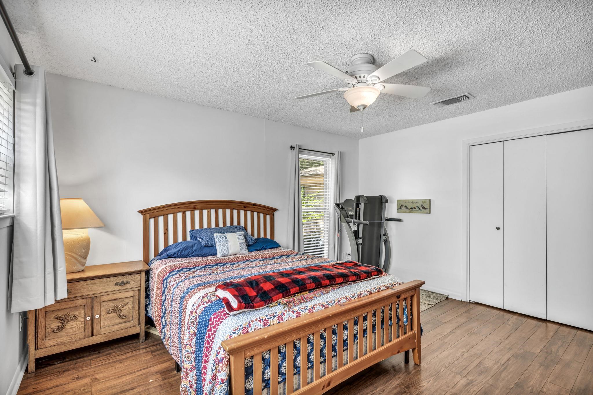 1312 Post Oak Cir