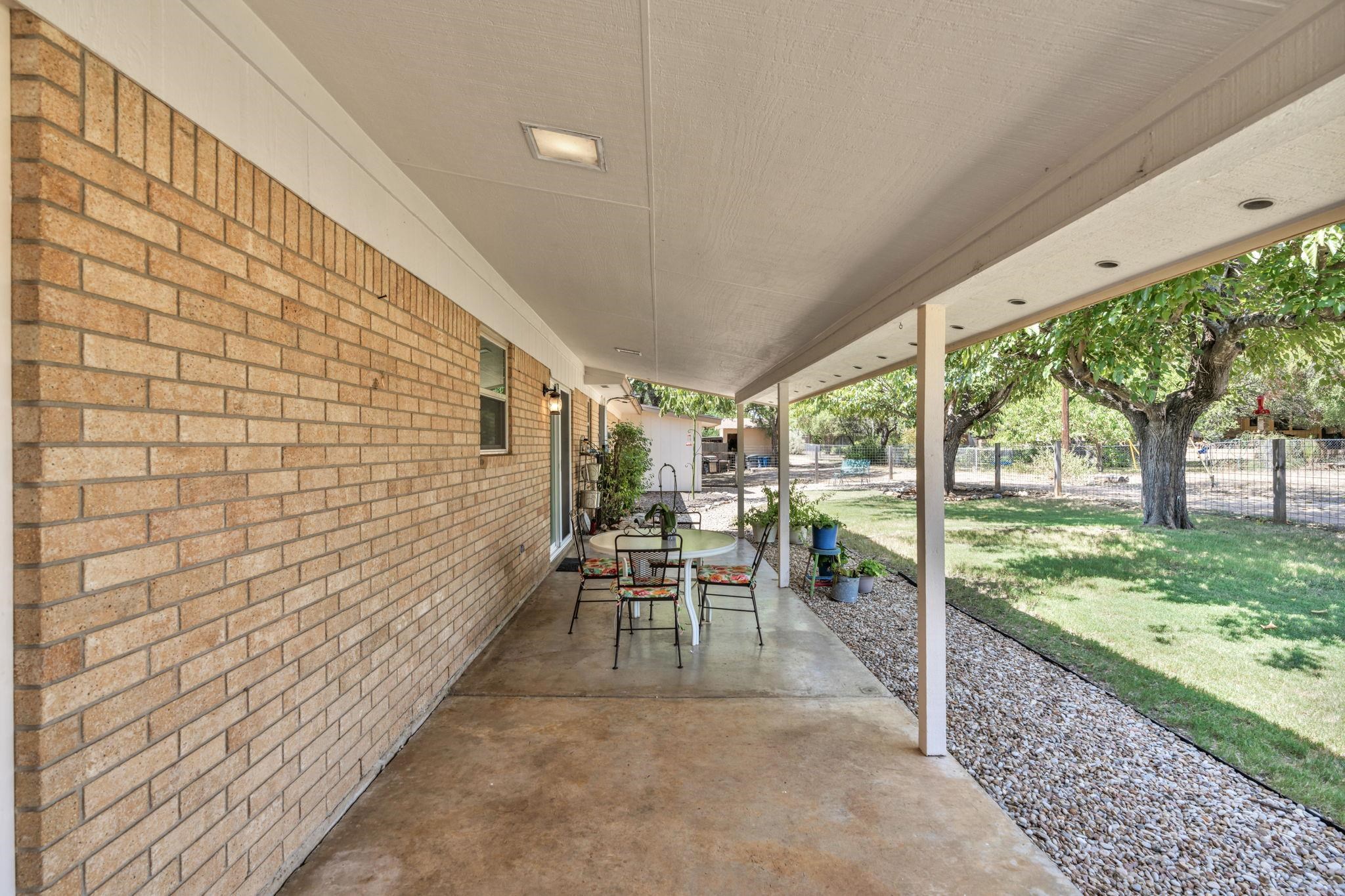 1312 Post Oak Cir