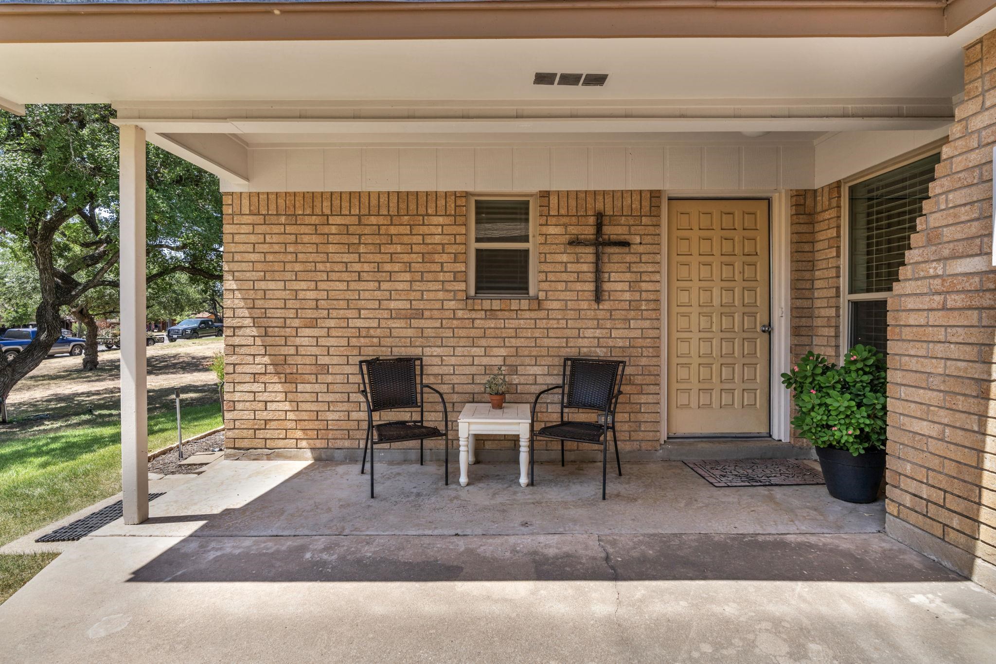1312 Post Oak Cir
