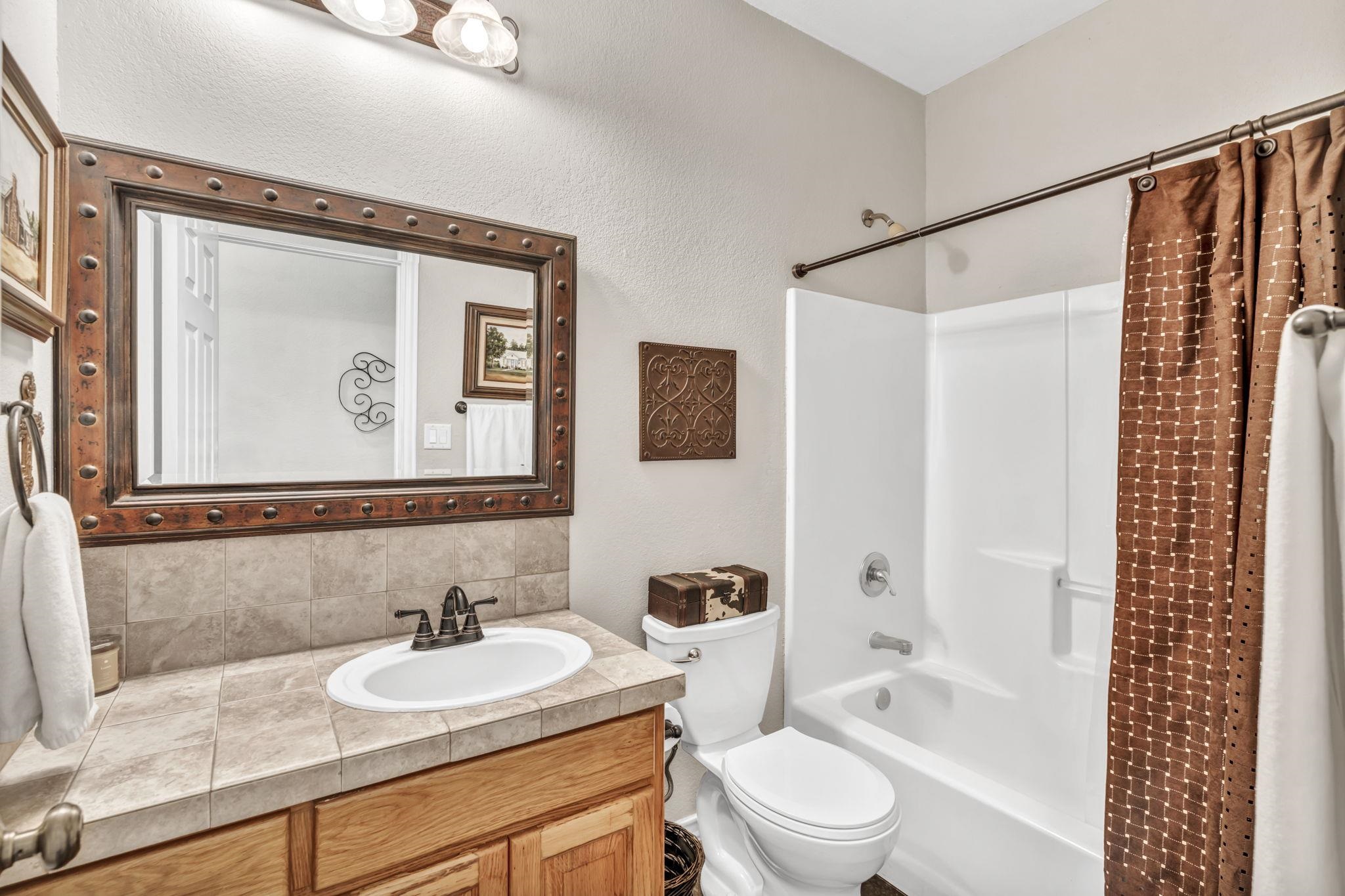 355 Highland Dr