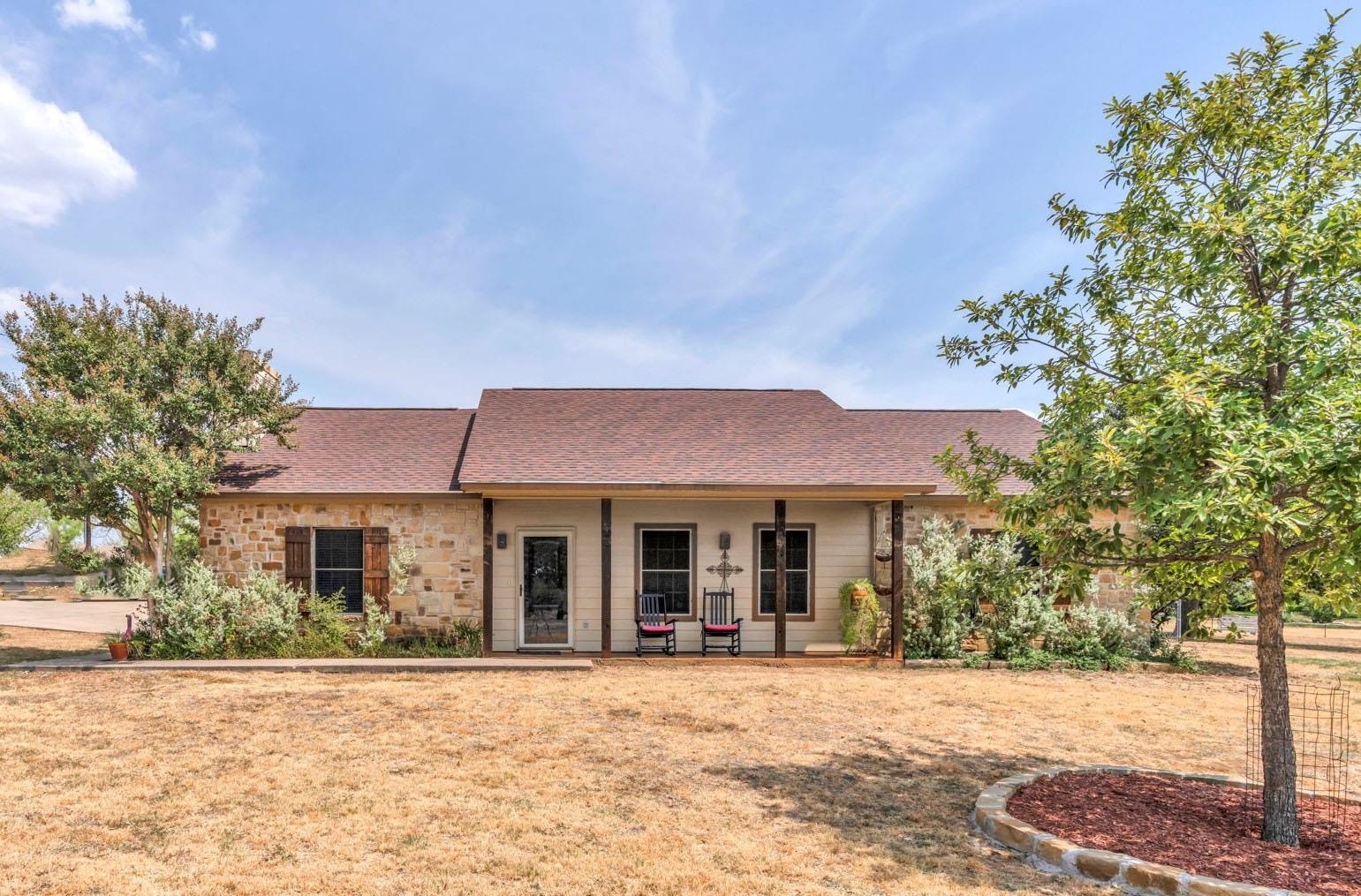 355 Highland Dr