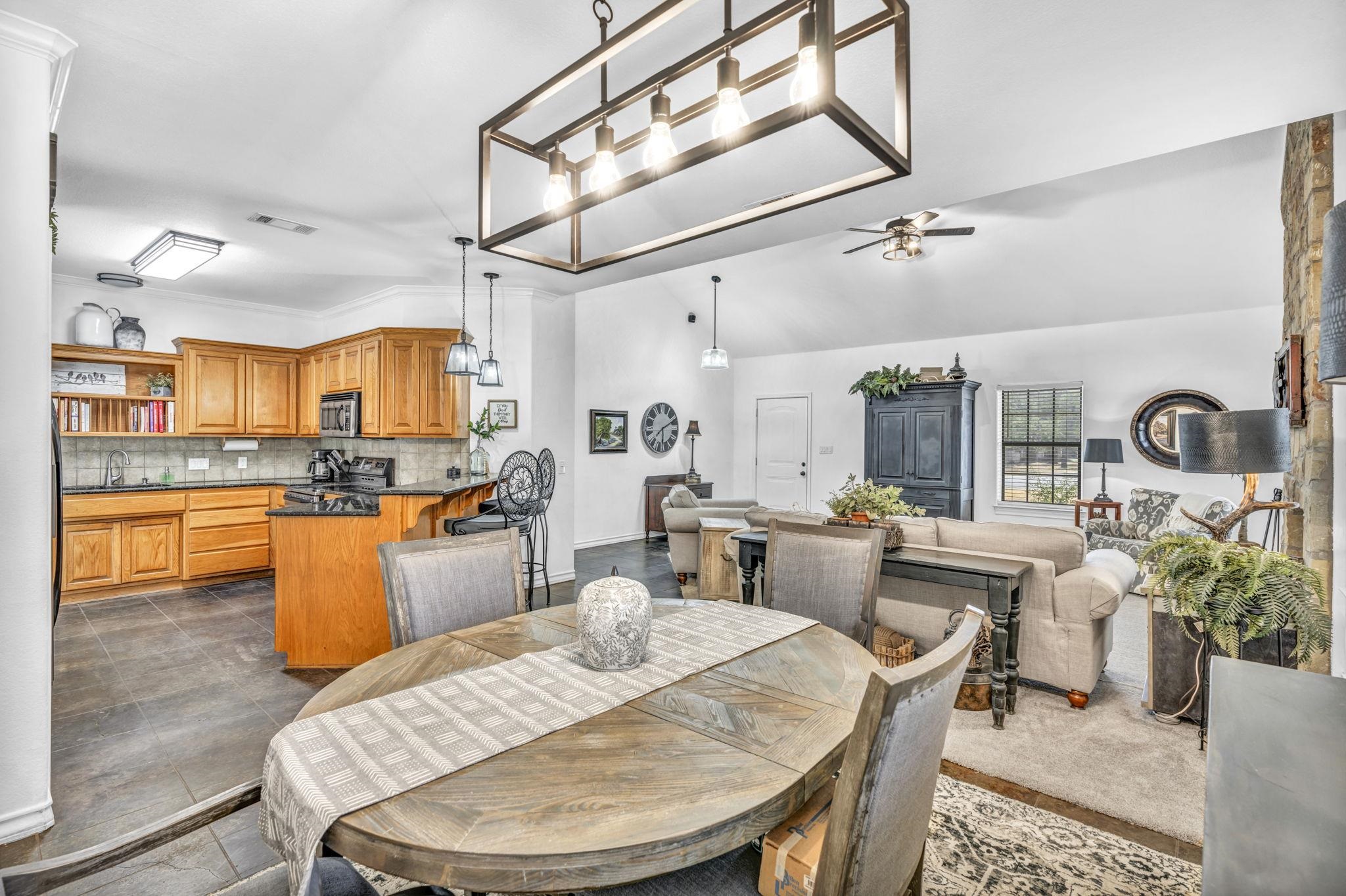 355 Highland Dr