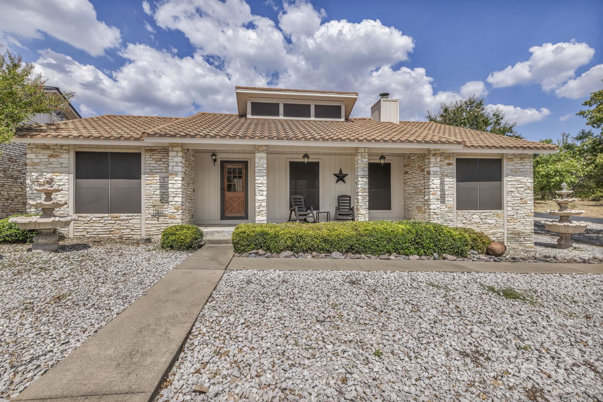 1108 Hi Stirrup #12 Unit Upper Deck