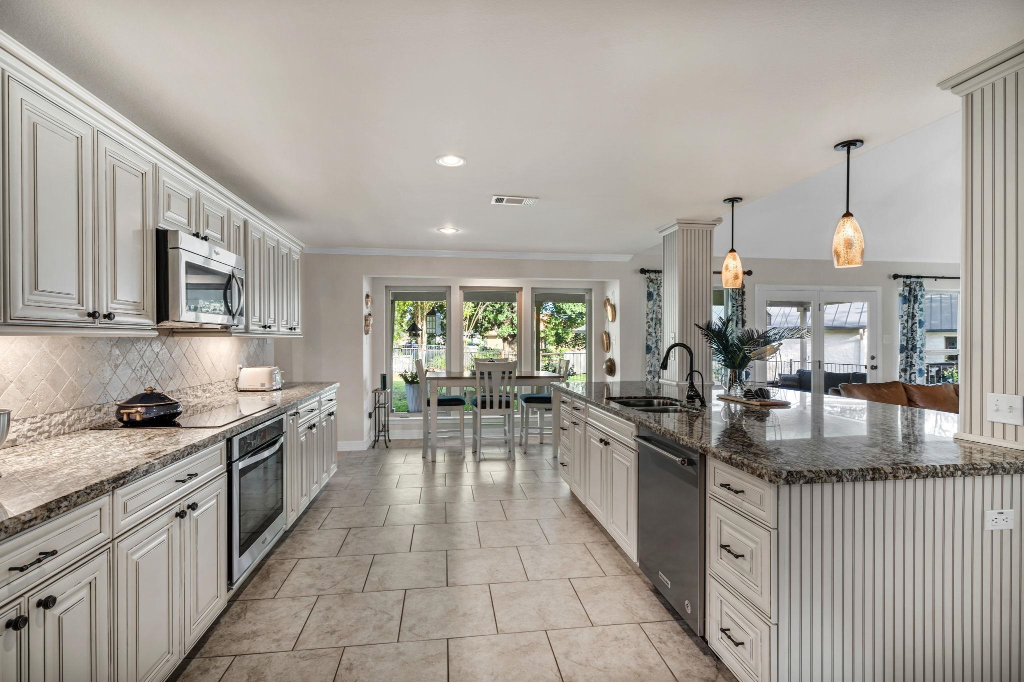 703 Red Sails, Horseshoe Bay, TX 78657