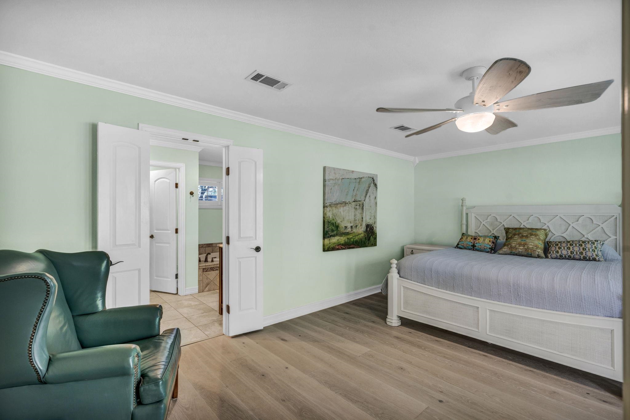 703 Red Sails, Horseshoe Bay, TX 78657