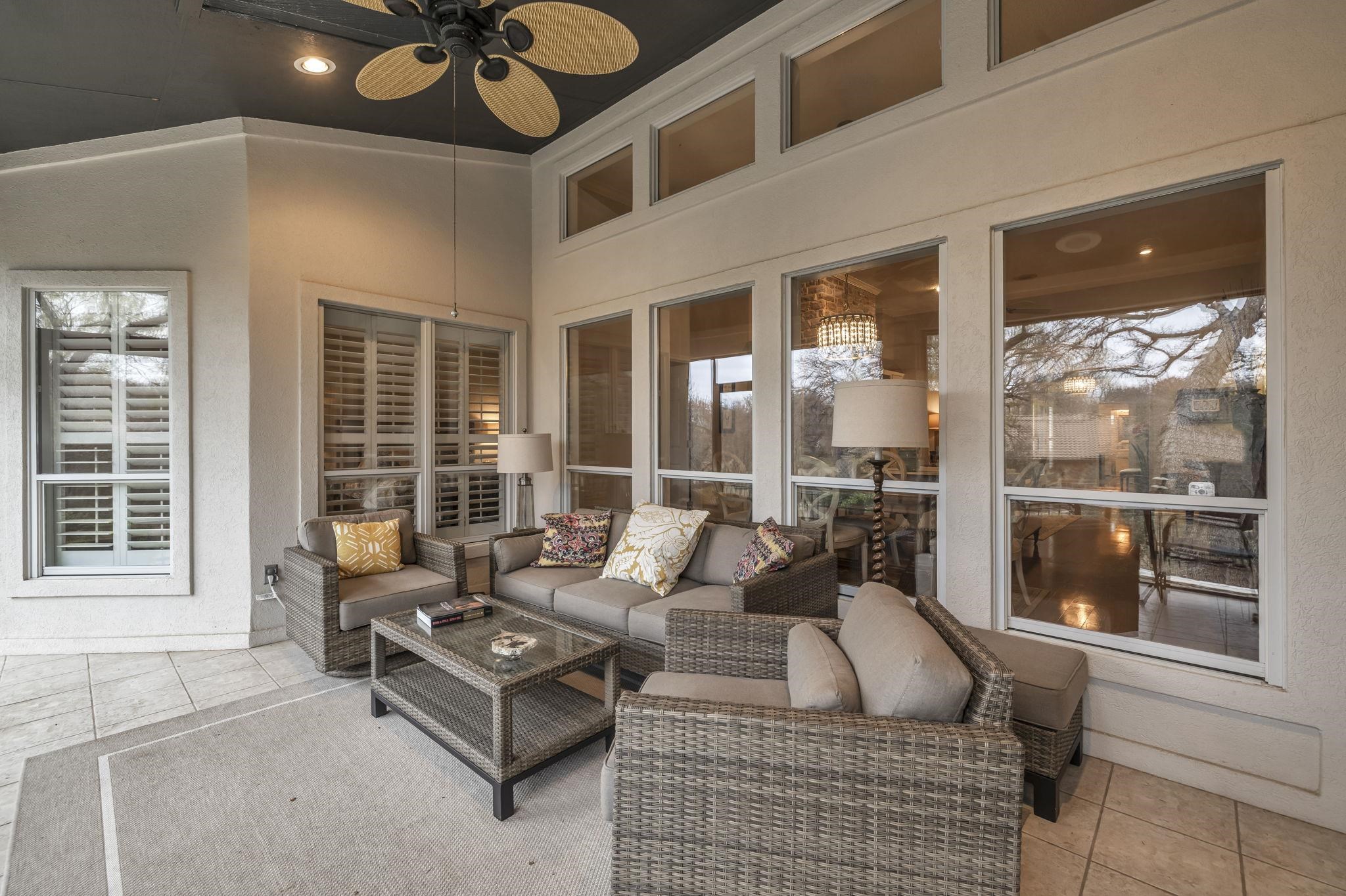 1422 Hi Circle North