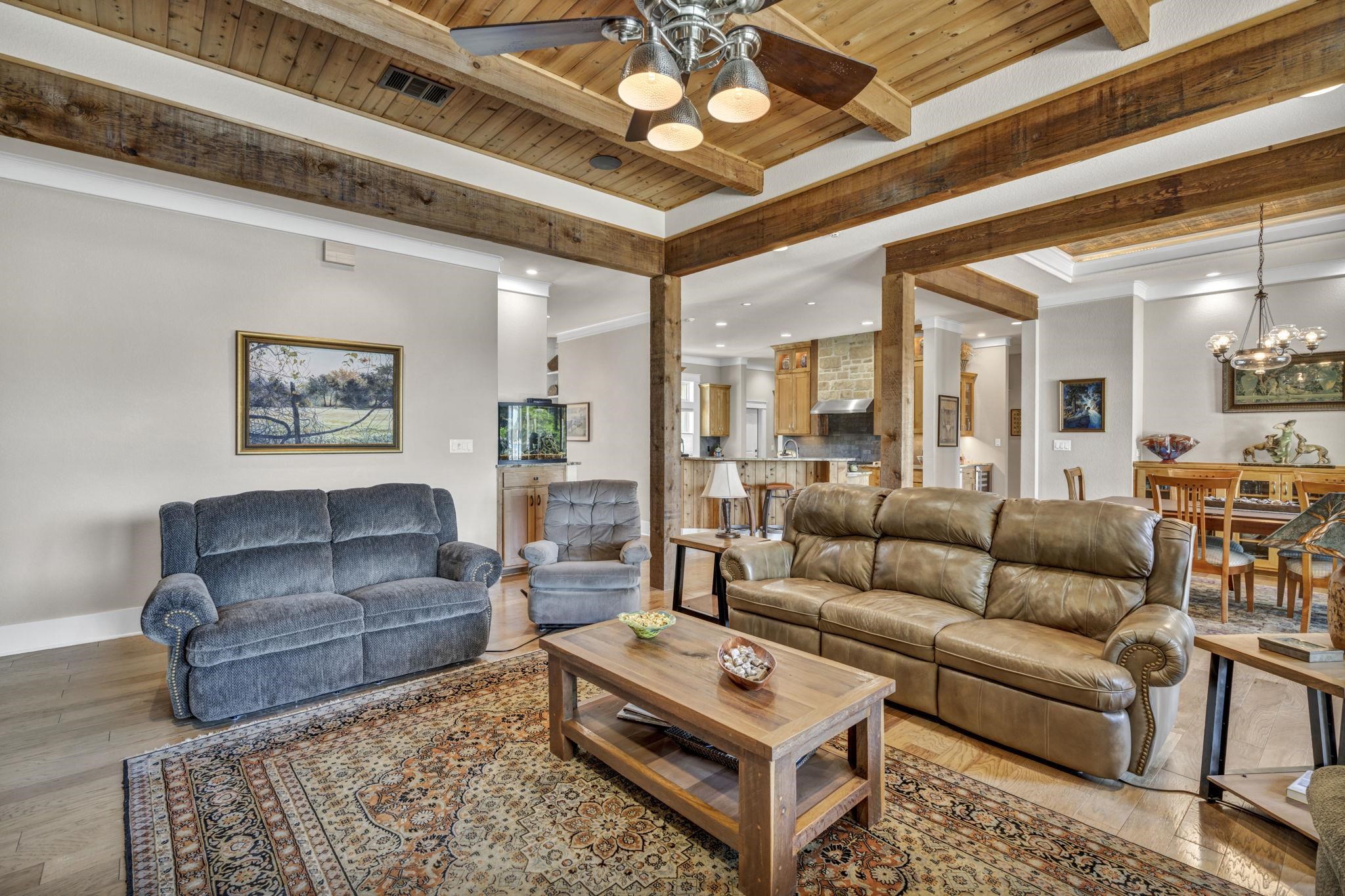 3802 Packsaddle