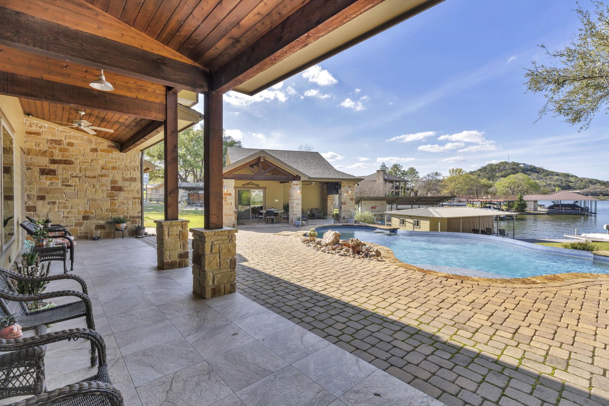 3802 Packsaddle