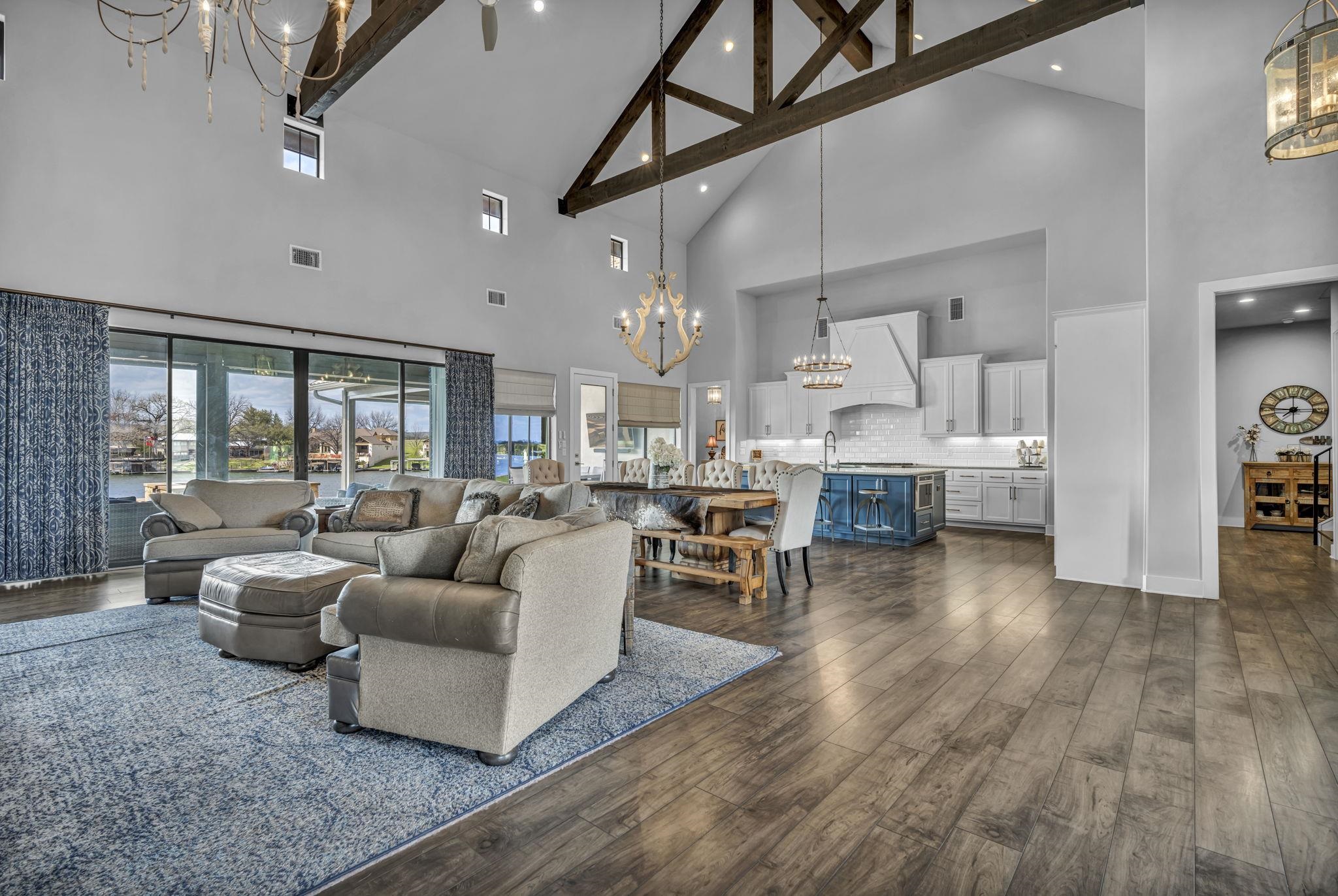 304 Clearwater Drive