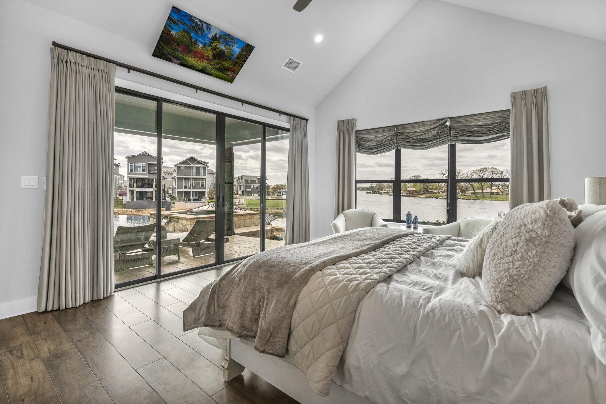 304 Clearwater Drive