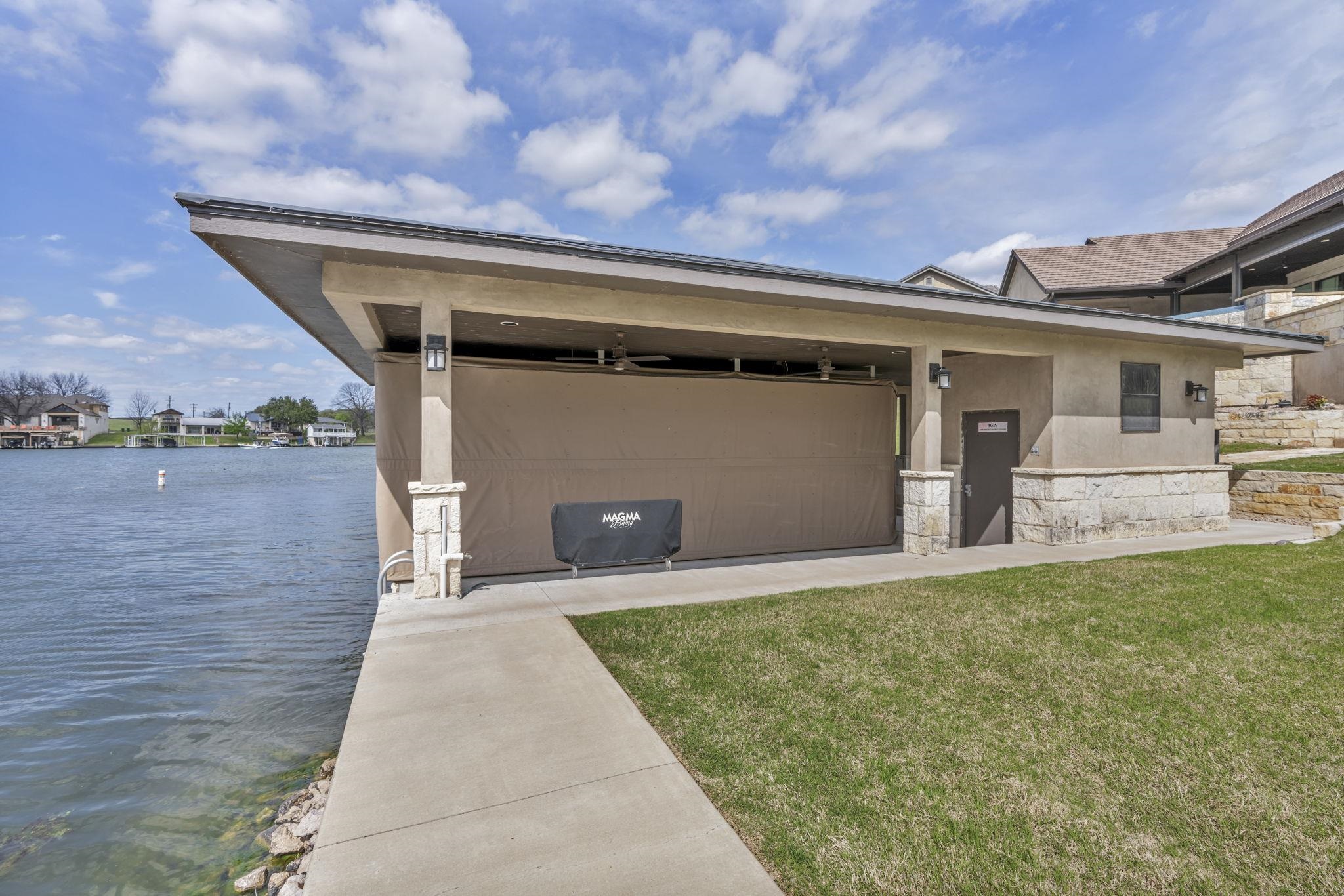 304 Clearwater Drive