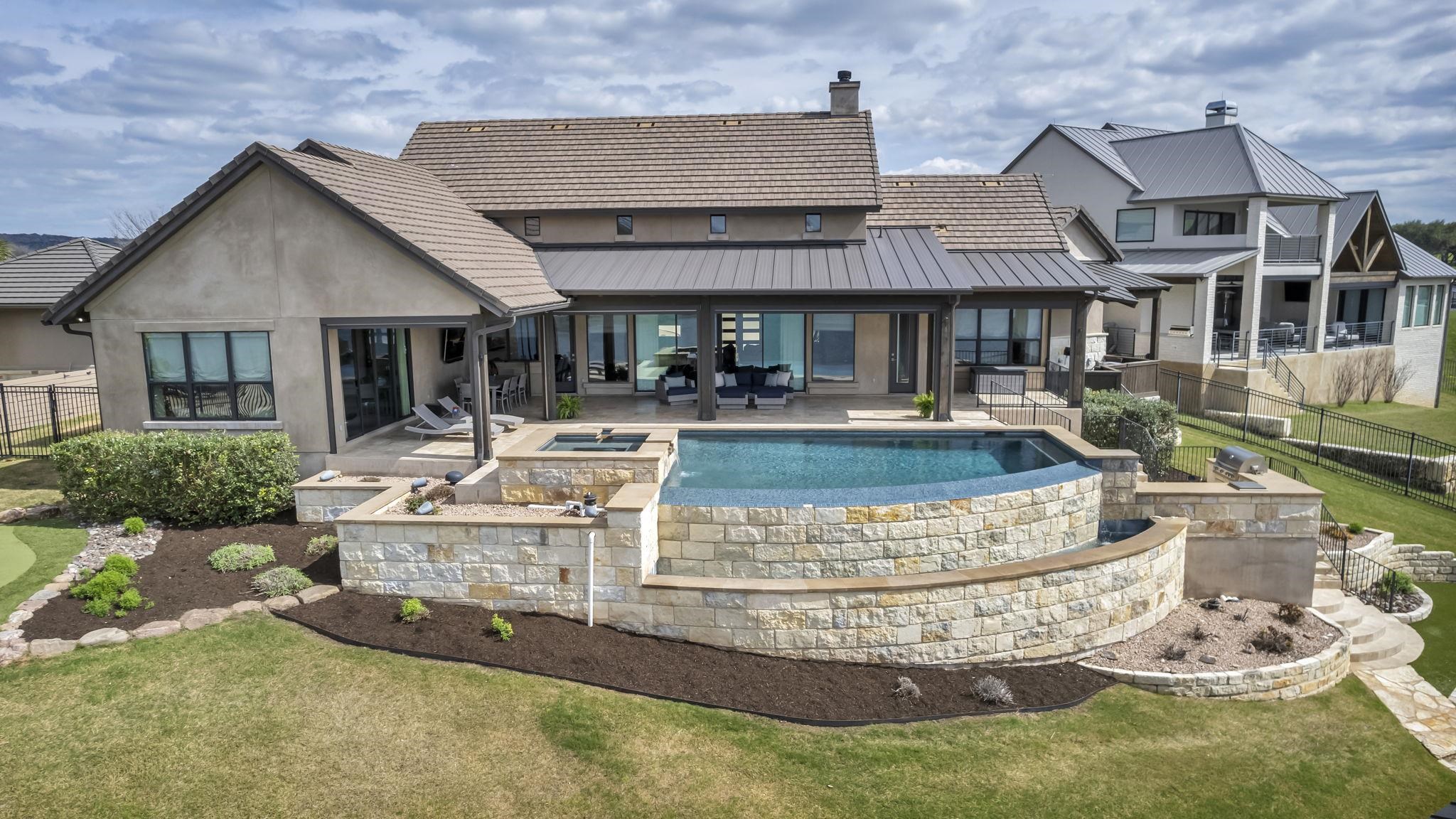 304 Clearwater Drive