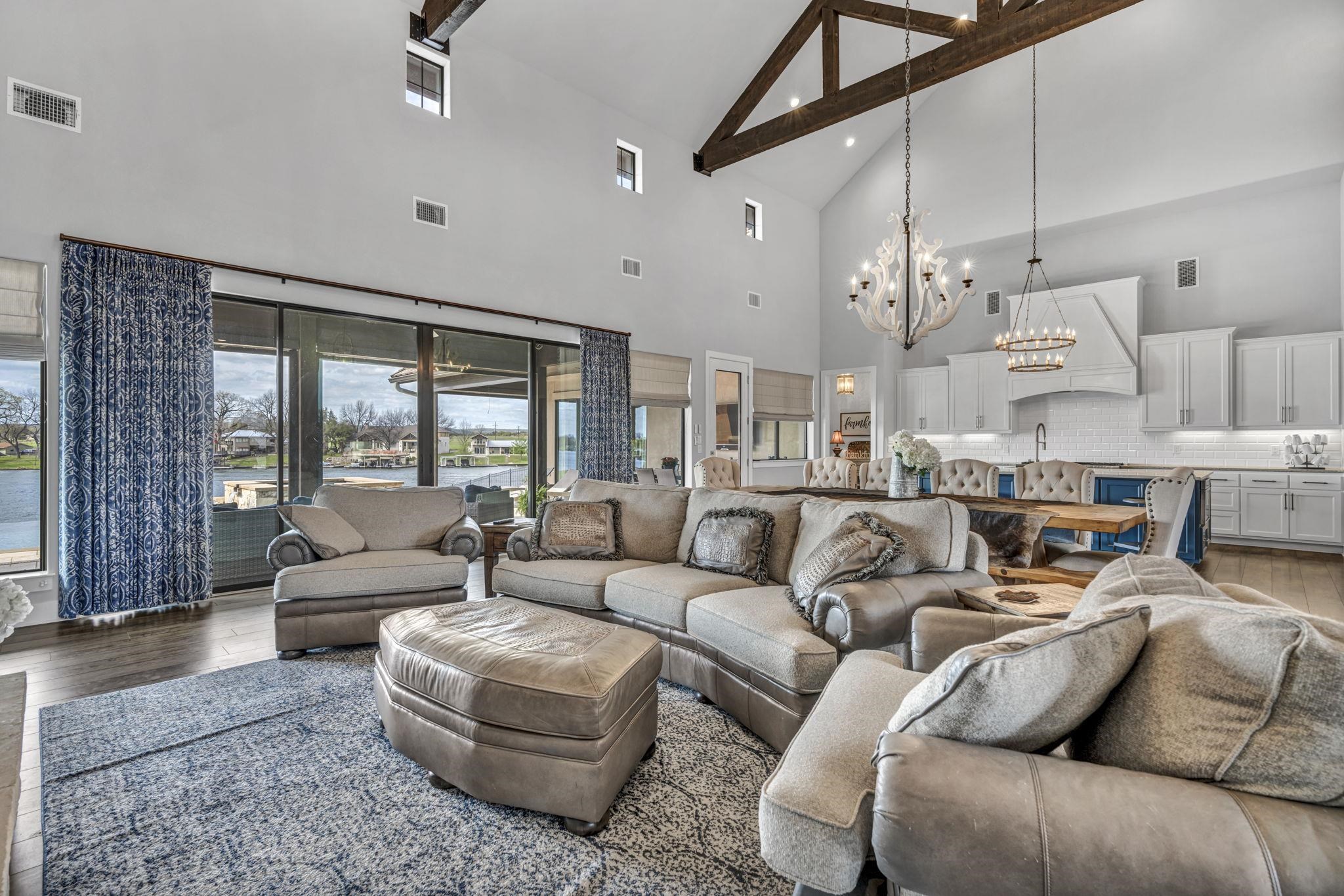 304 Clearwater Drive
