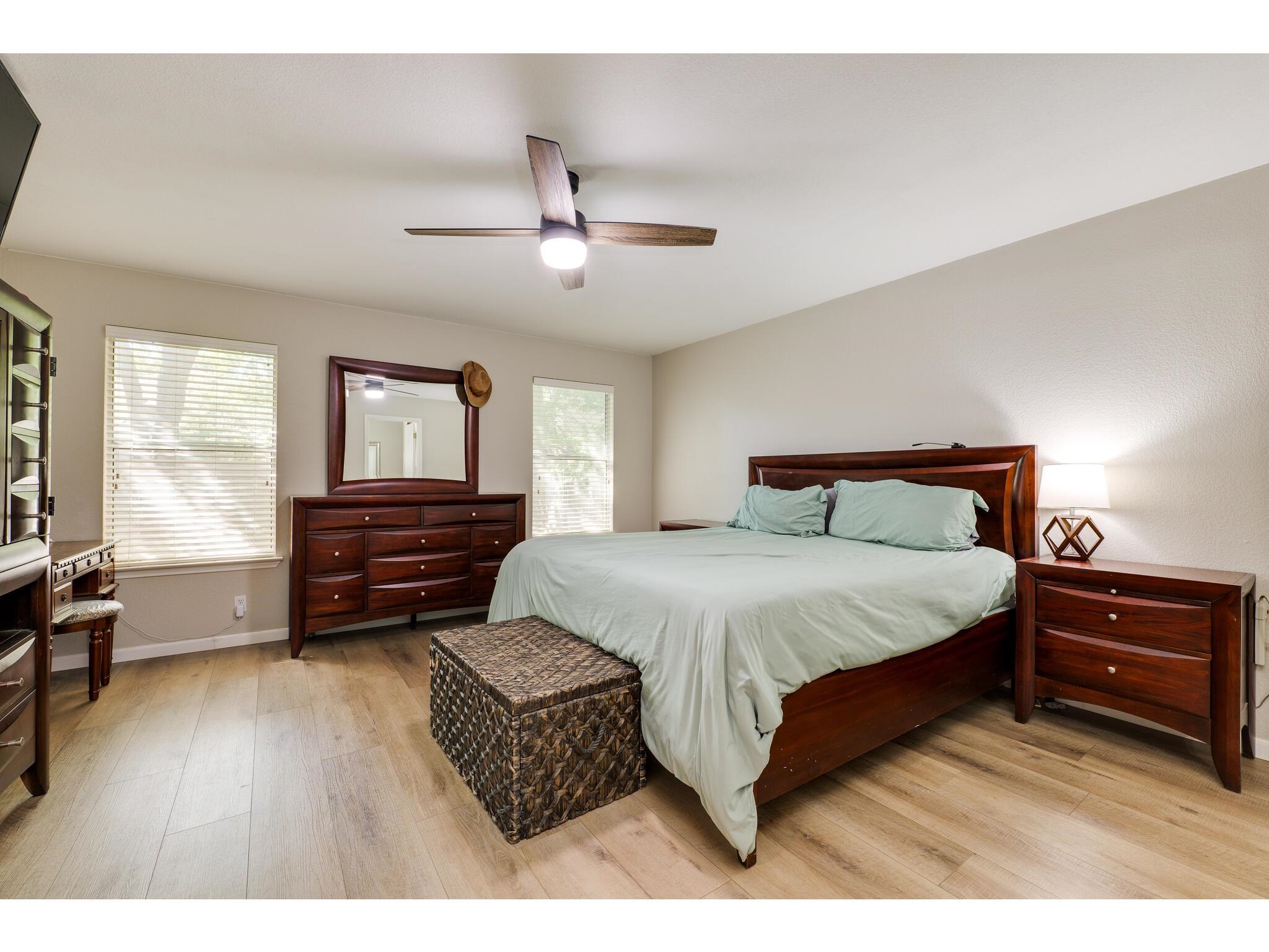 106 Presidio Drive