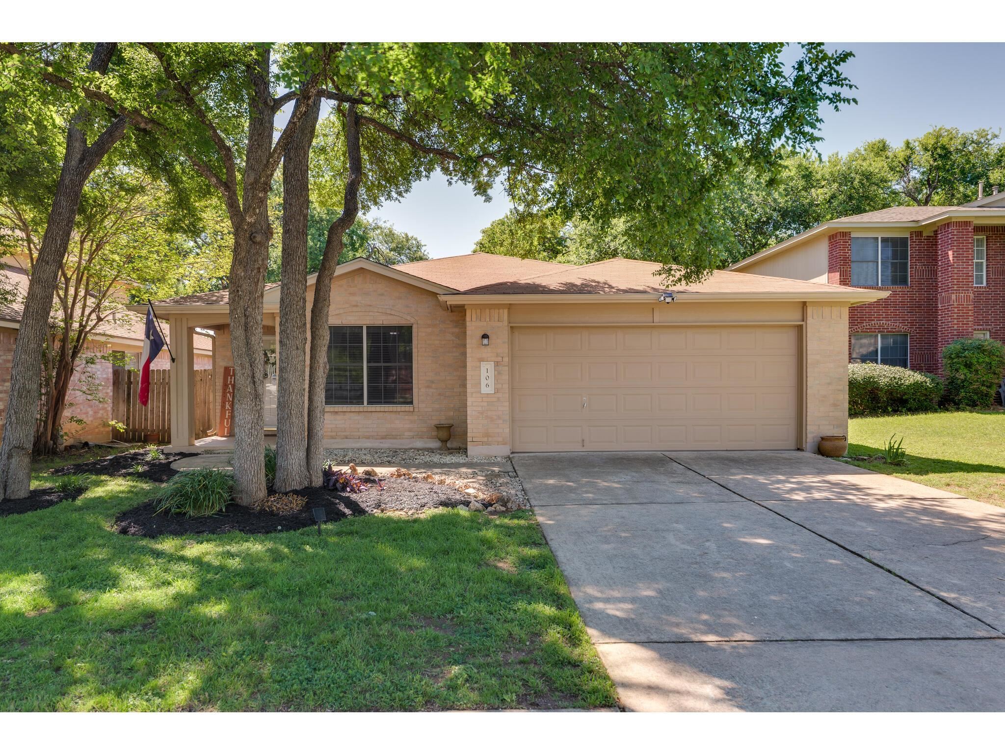 106 Presidio Drive