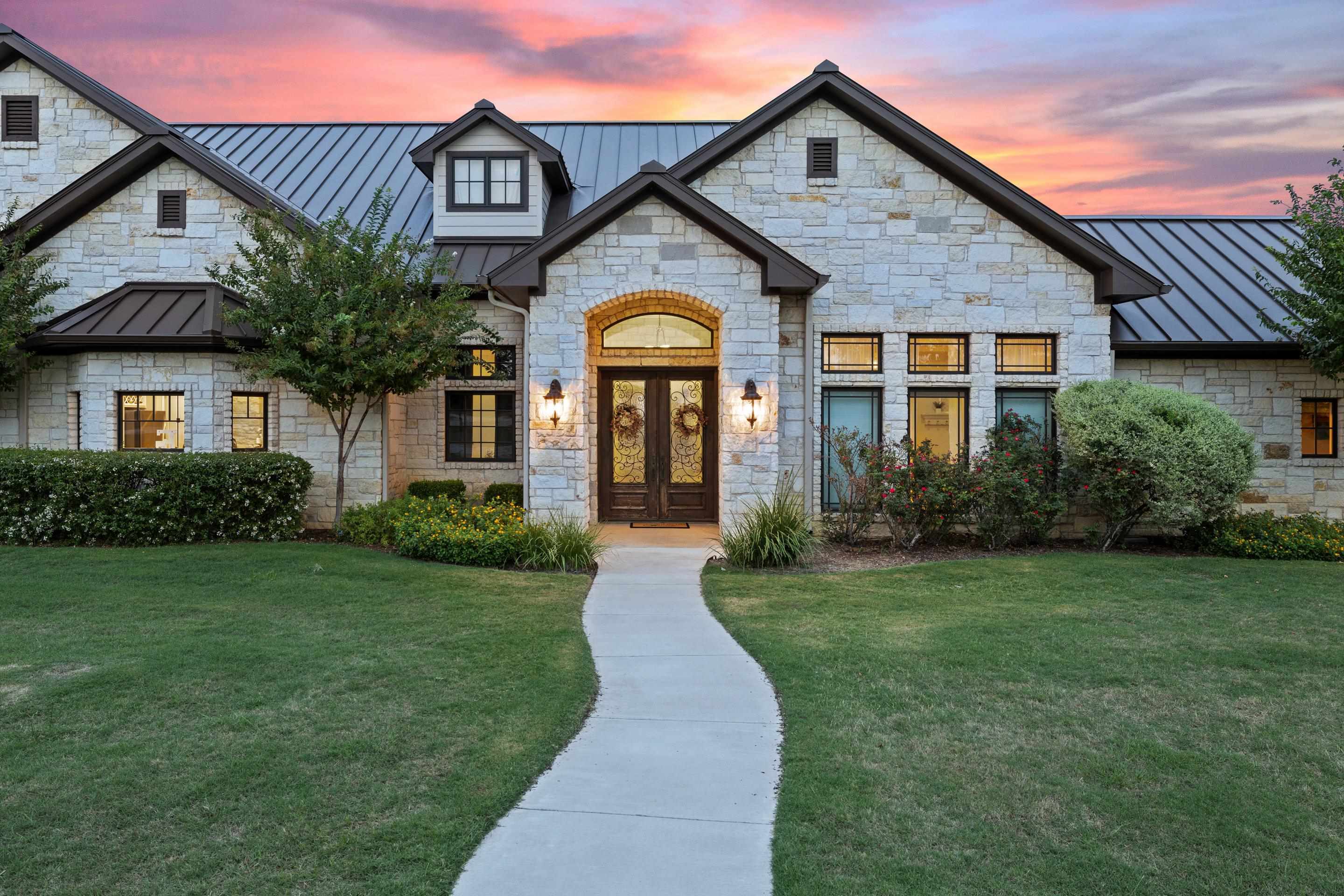 3085 County Road 200