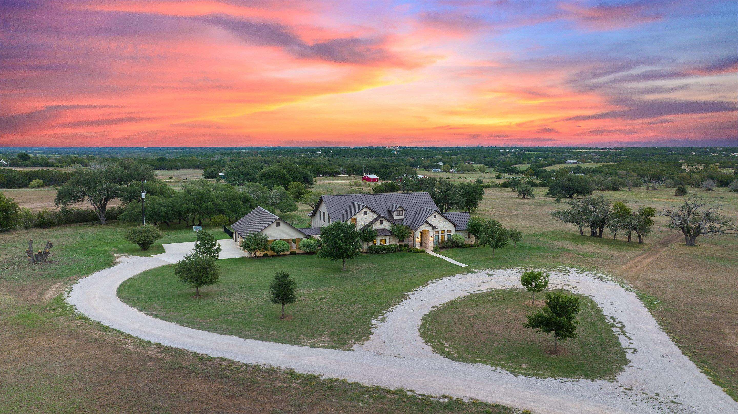 3085 County Road 200