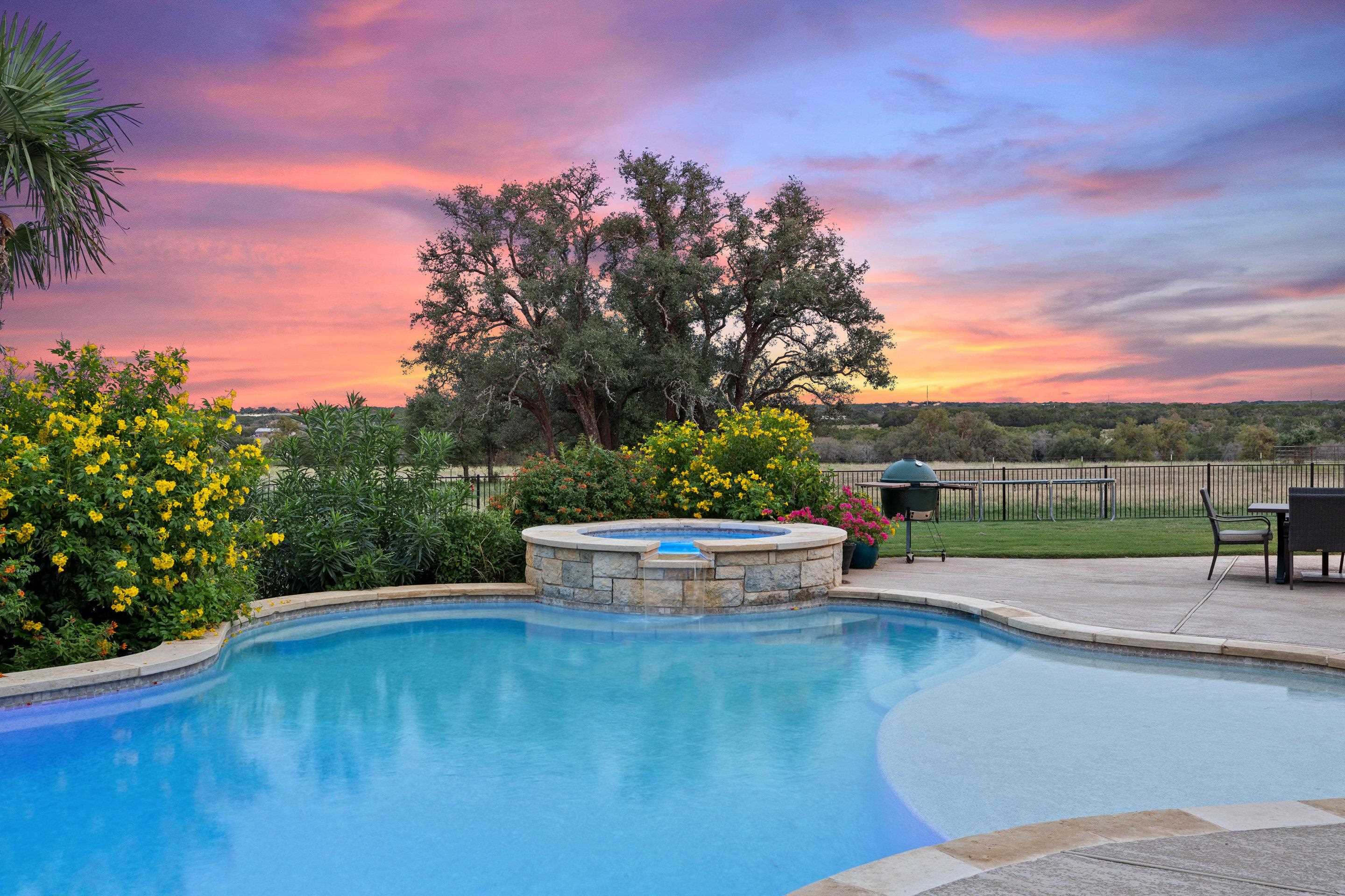 3085 County Road 200